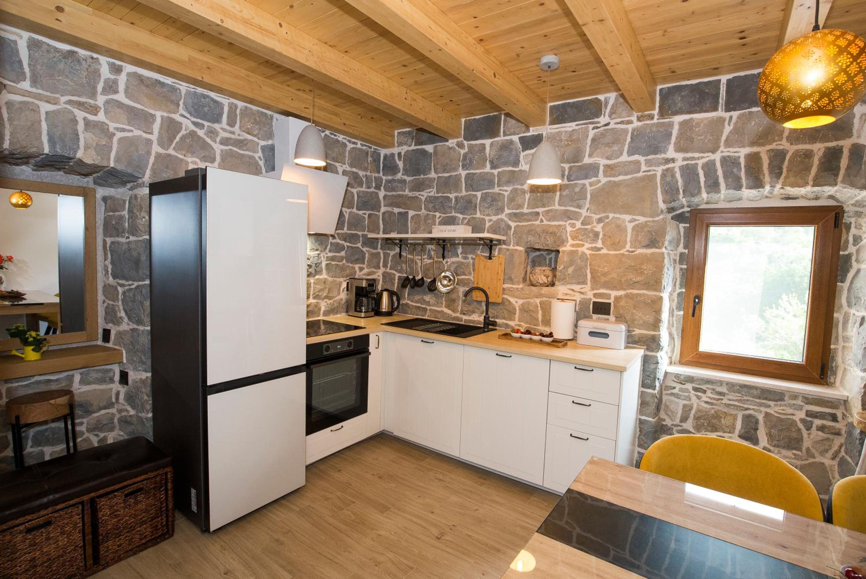 Stone house Oršulica
