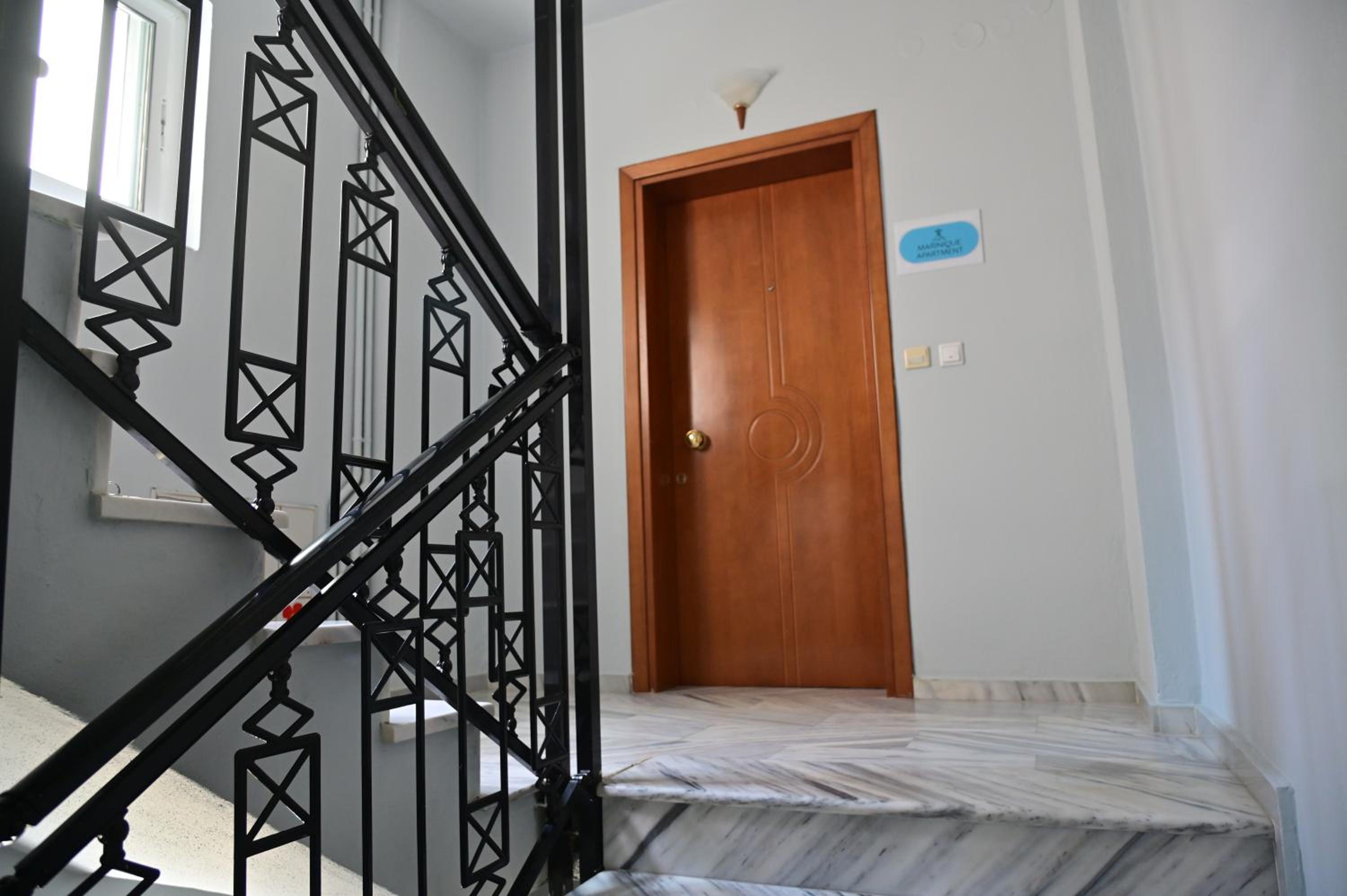 Marinique Apartment