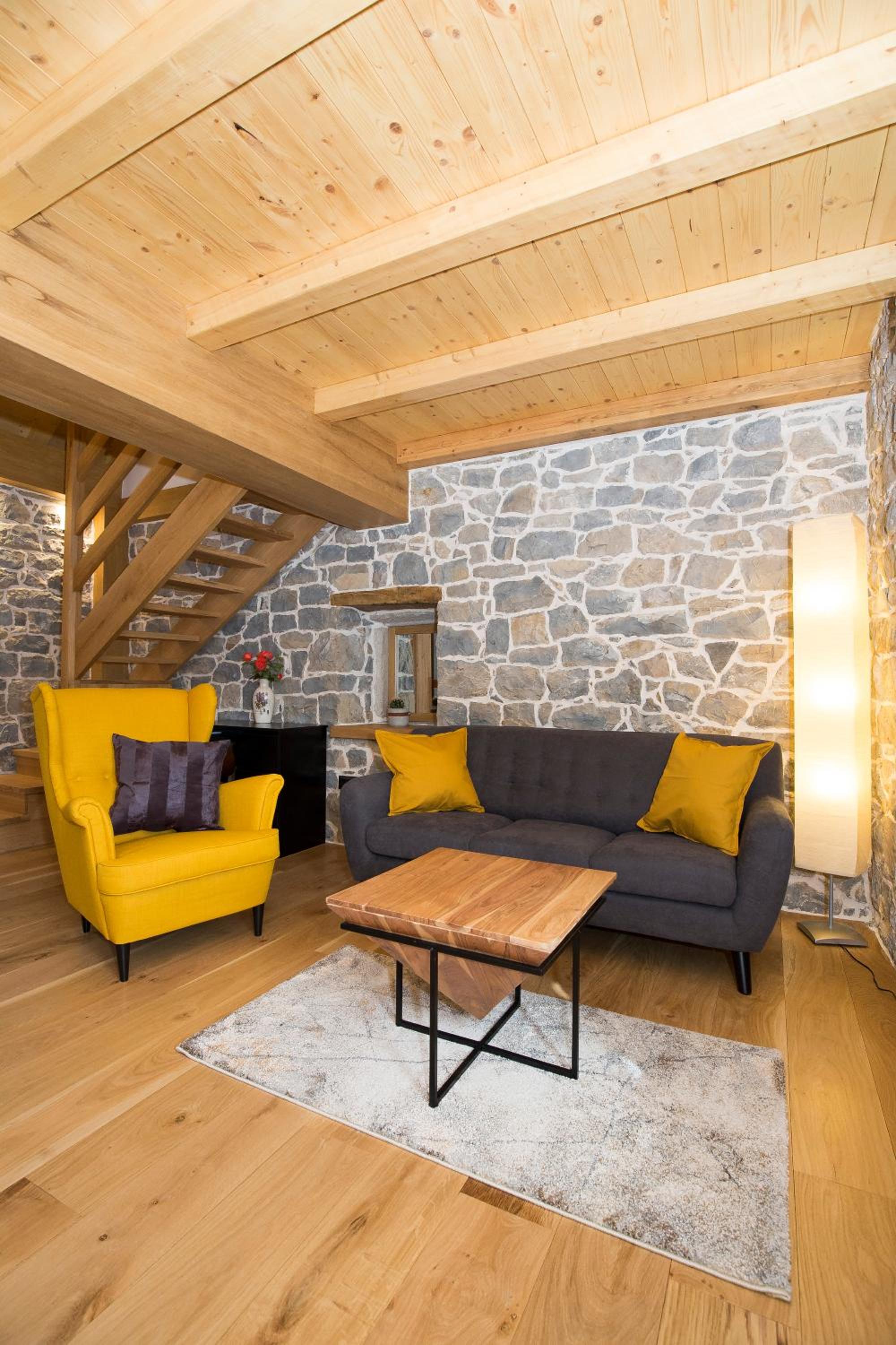 Stone house Oršulica