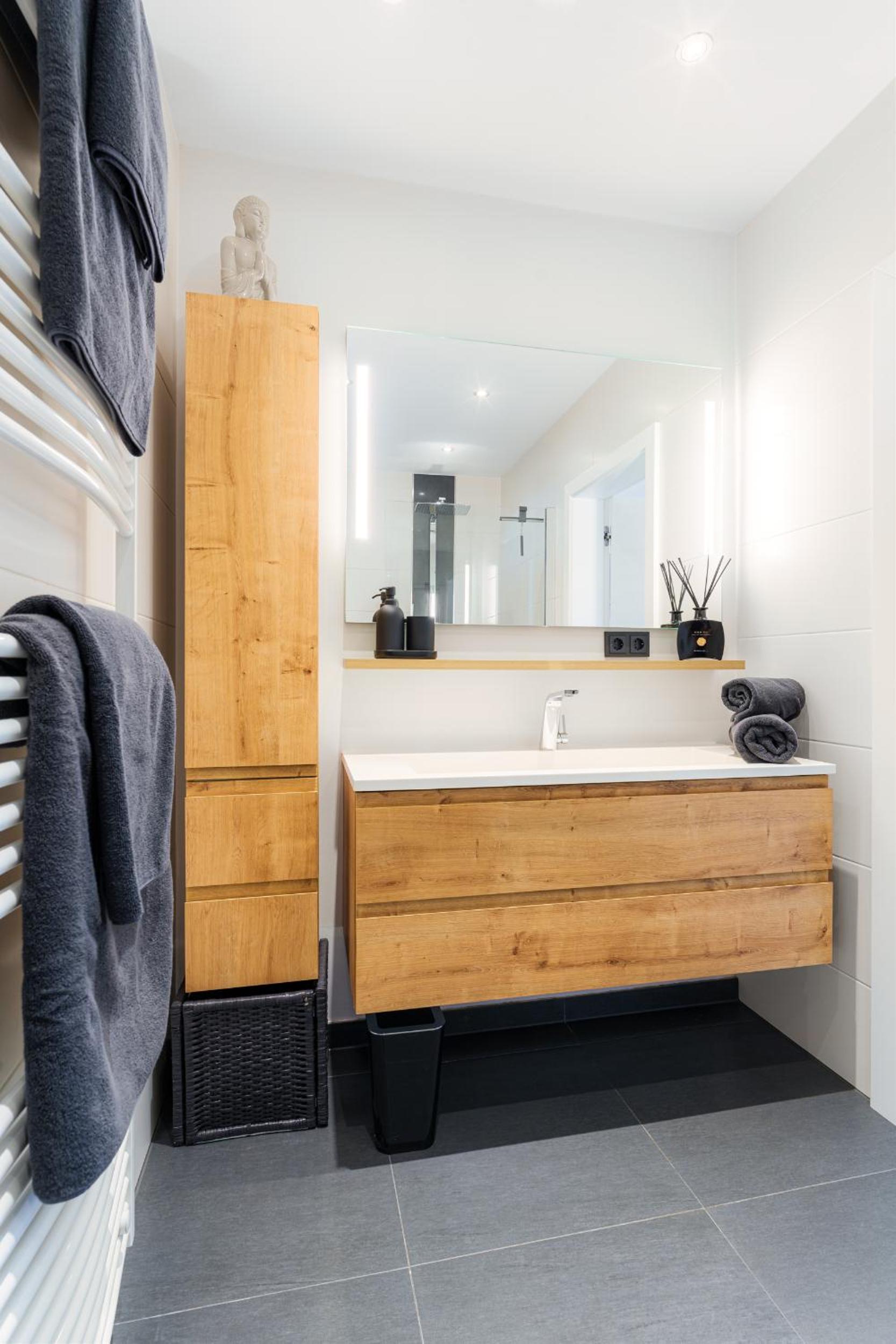 Platschberg Urban Hideaway - Stilvolles Ferienhaus mit Pool an der Weinstraße