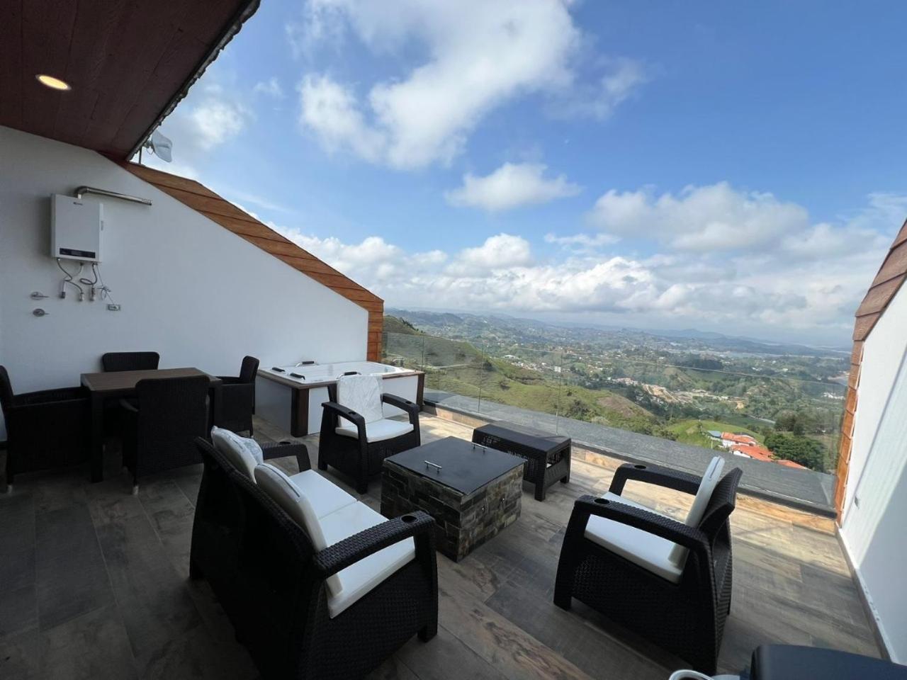 Montecielo Hosting