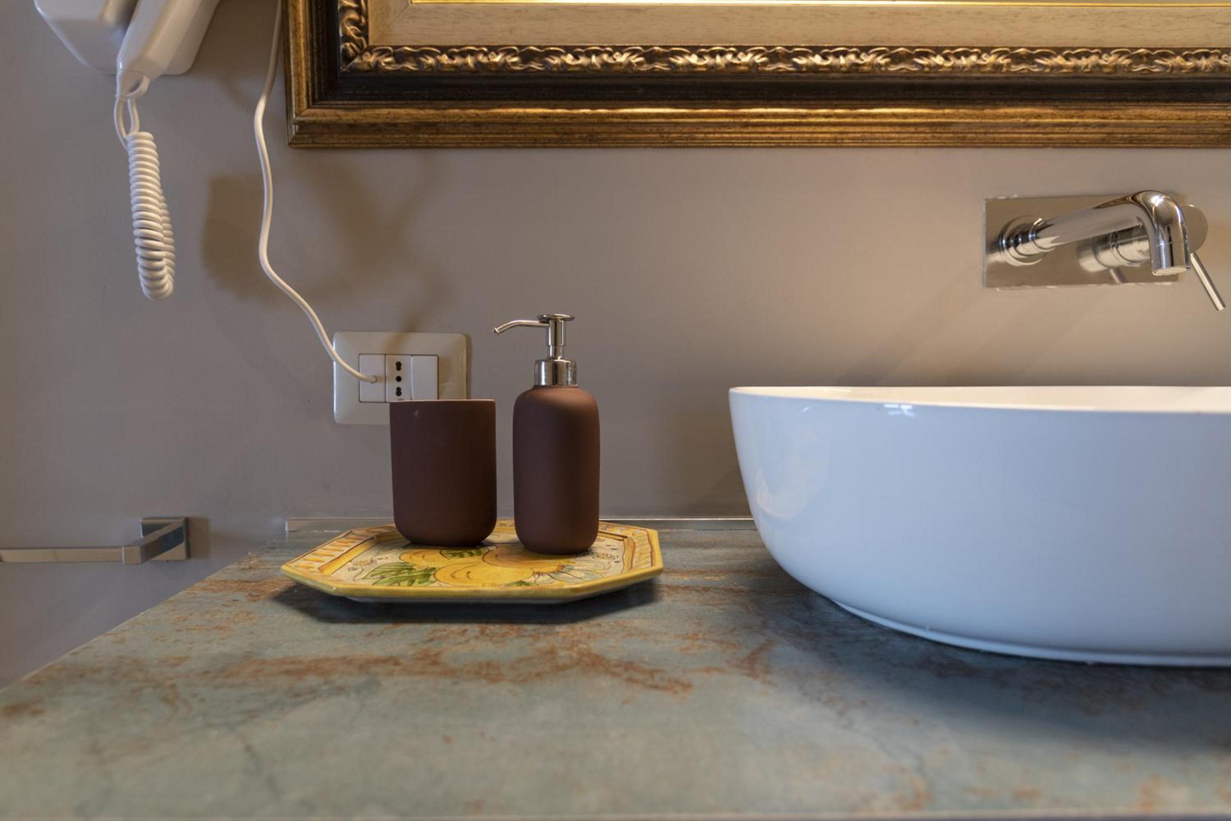 MARTIRI HOME en Catania — bathroom