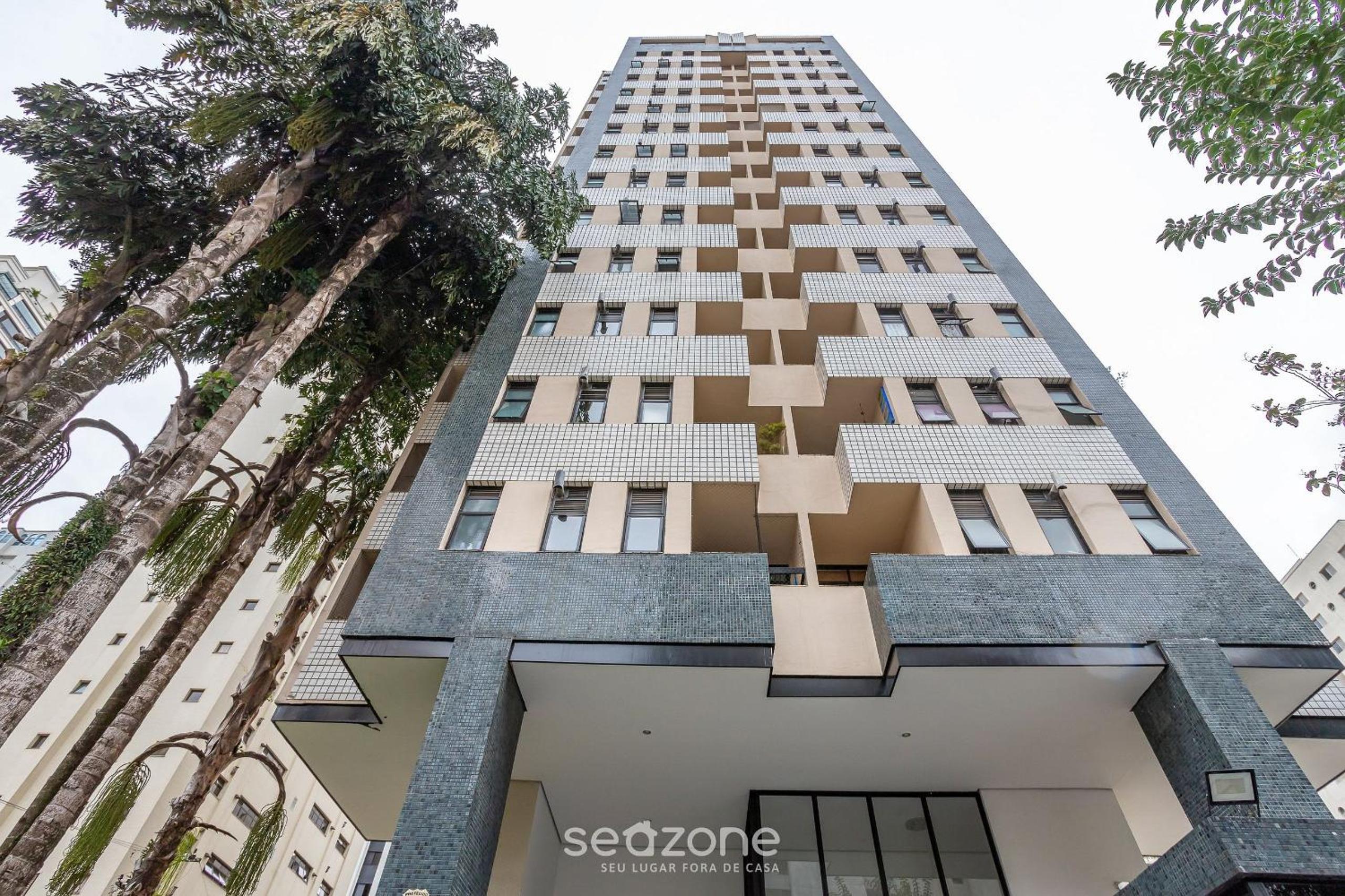 1-Bed Ap w/ Pool 600 m Moema Metro/SP – NPZ093