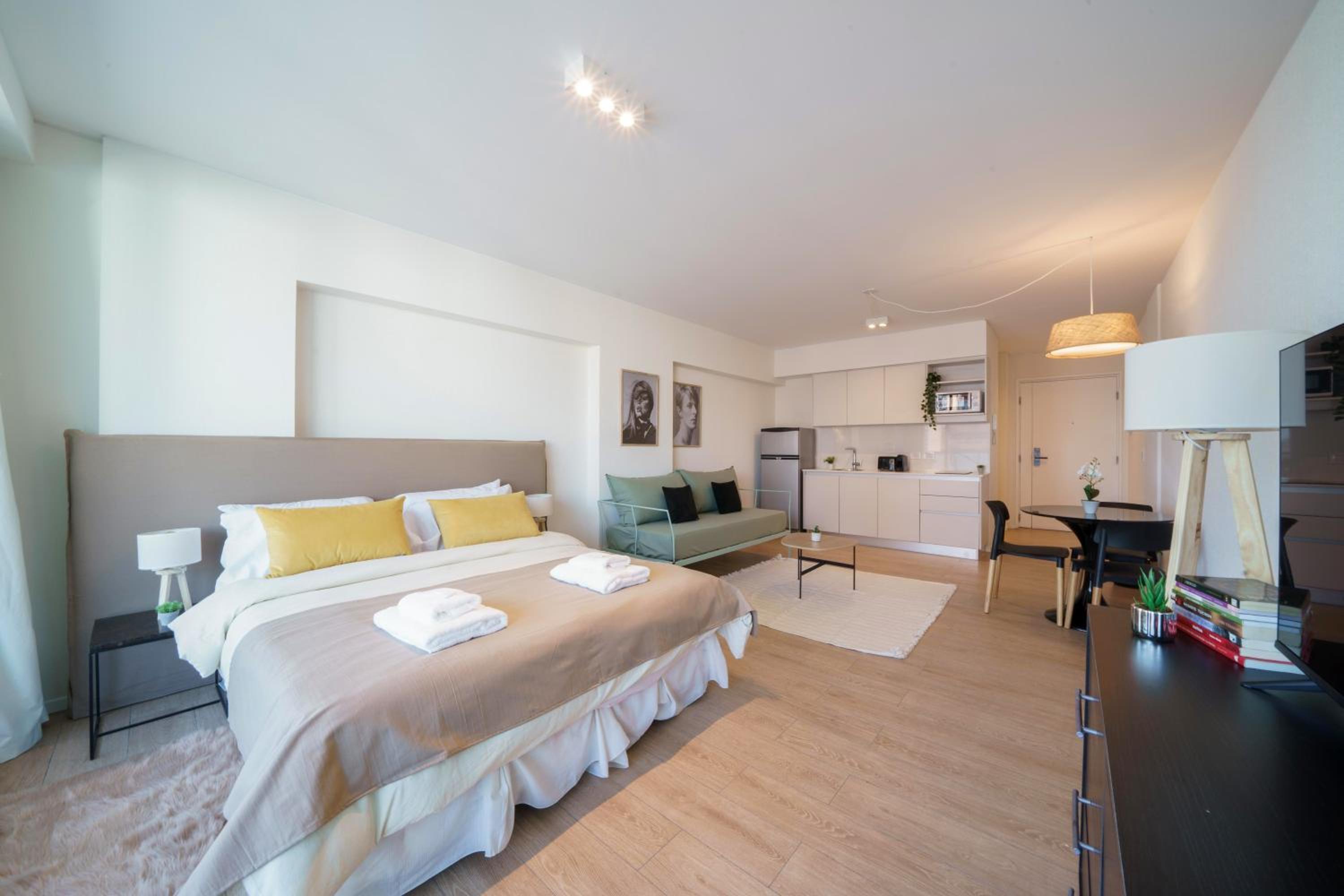 Fliphaus Be Libertador - Lux Loft 11-5