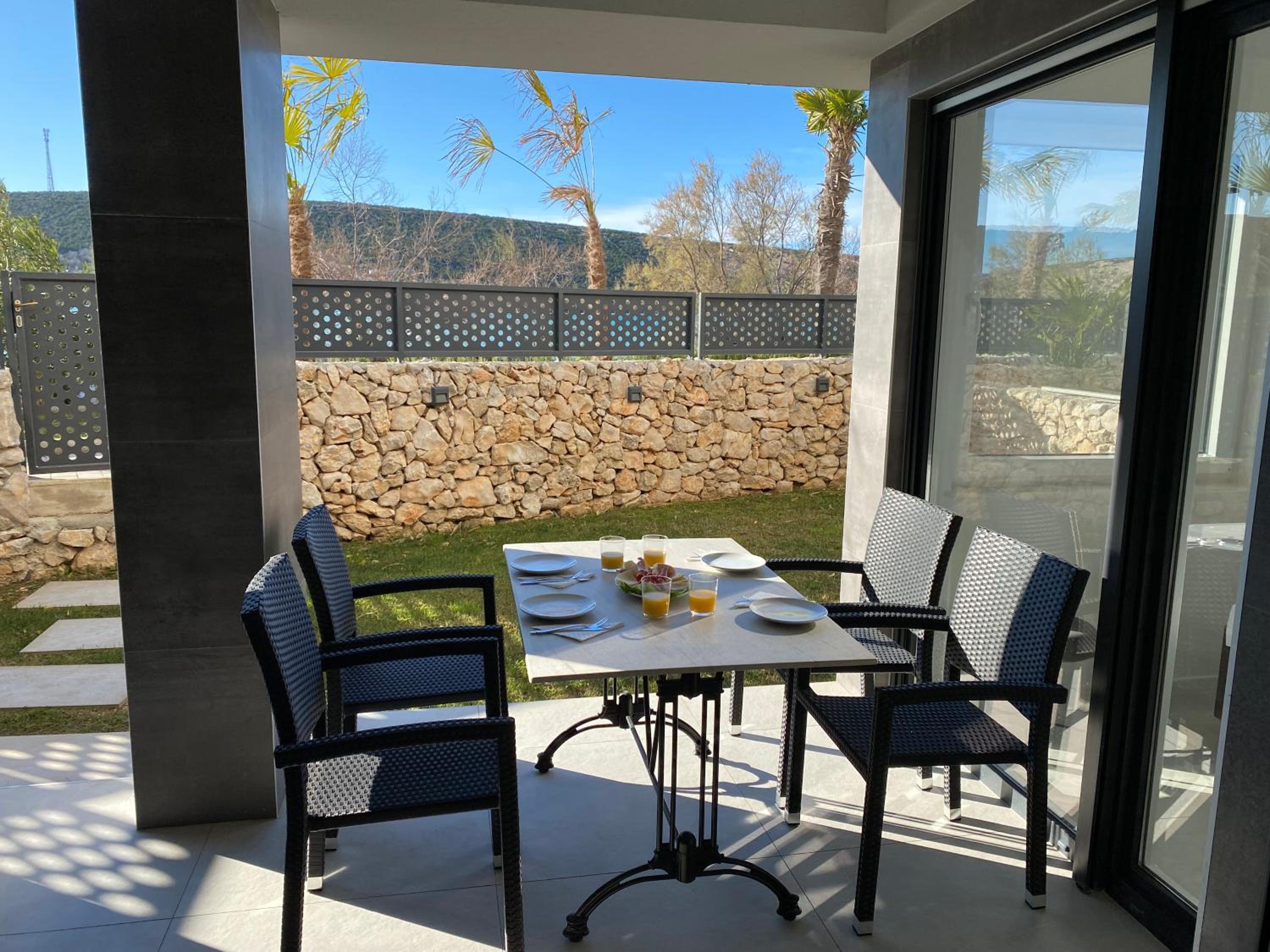 Forea Apartments