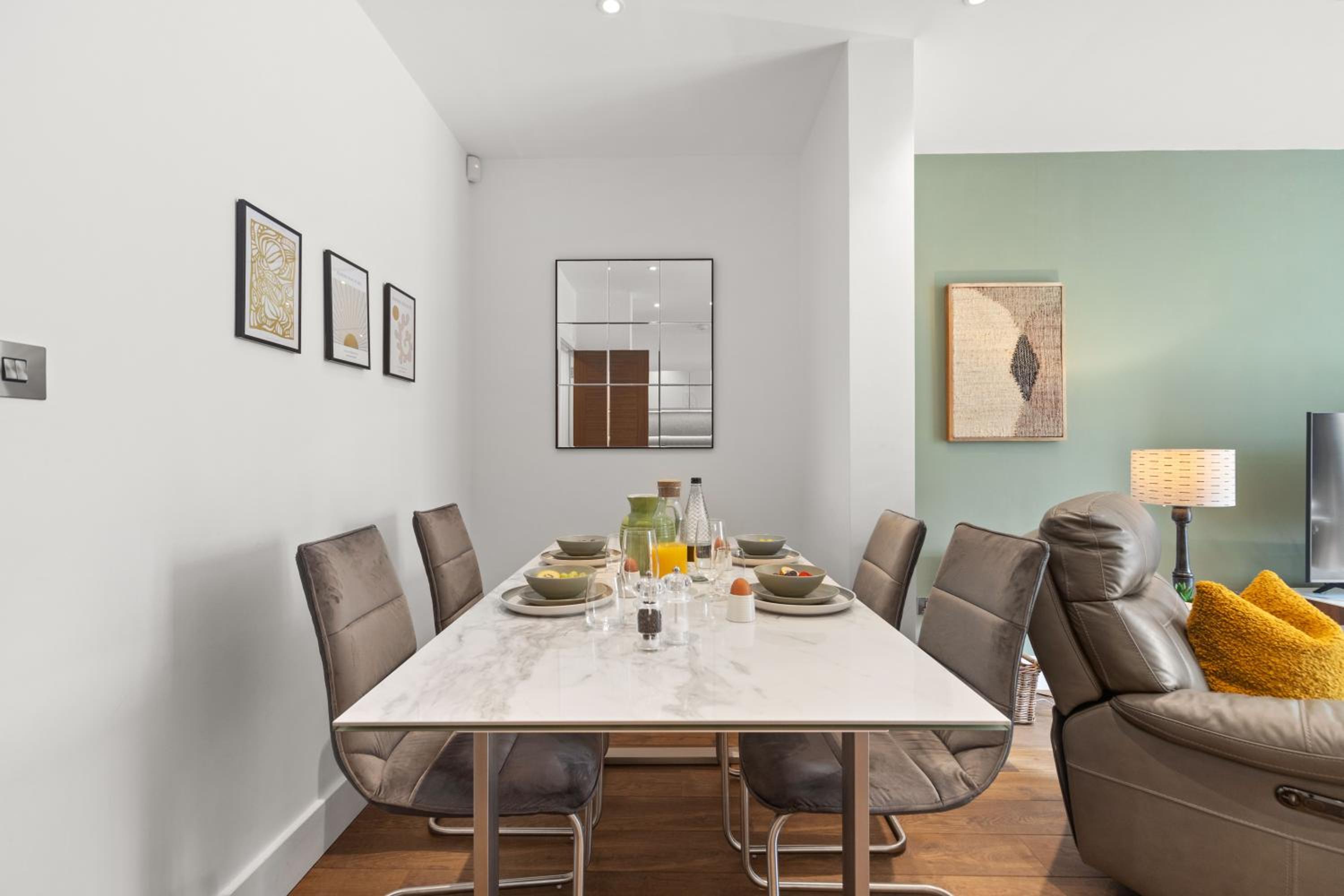 dining