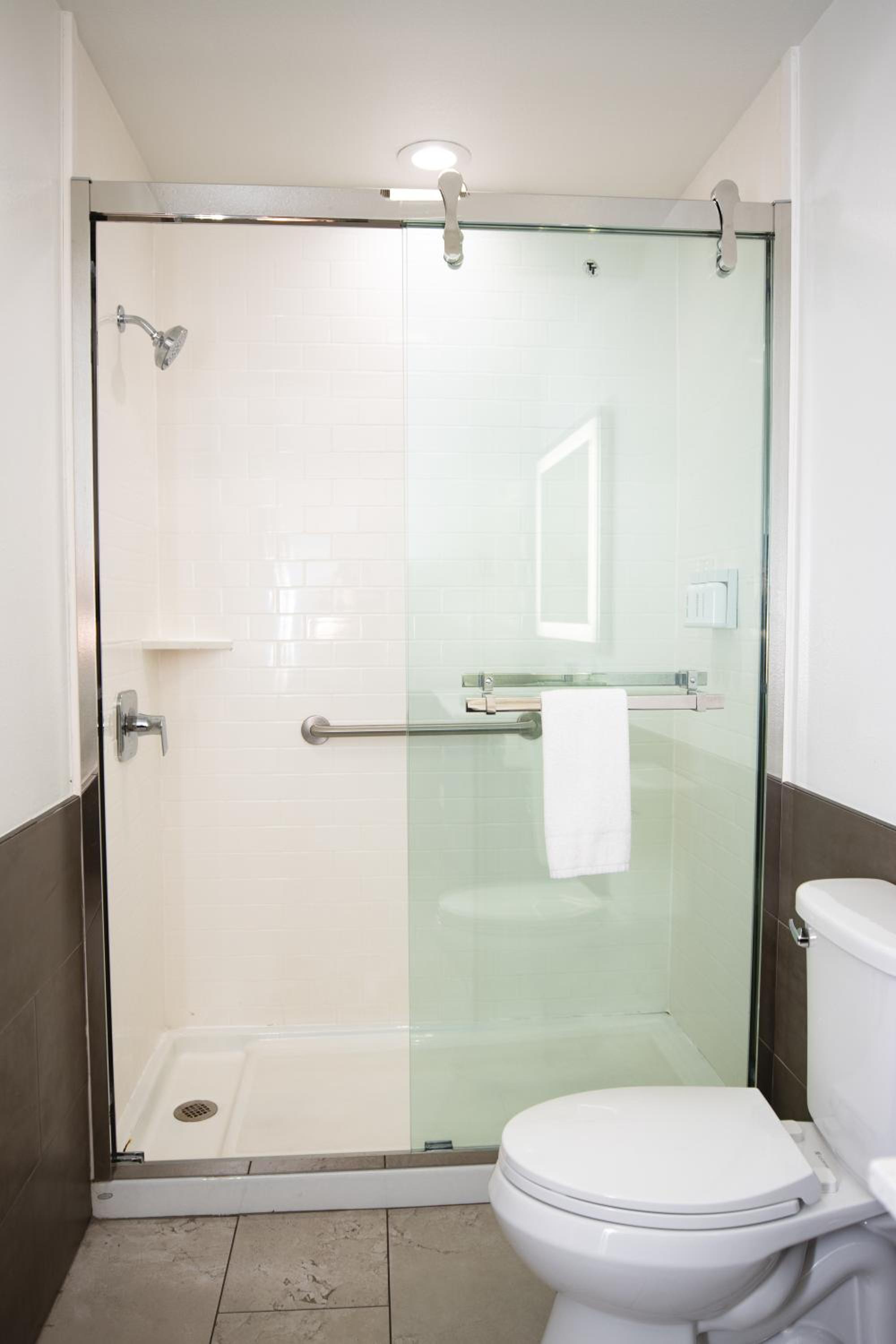 Americas Best Value Inn Harlingen - Property Image 15