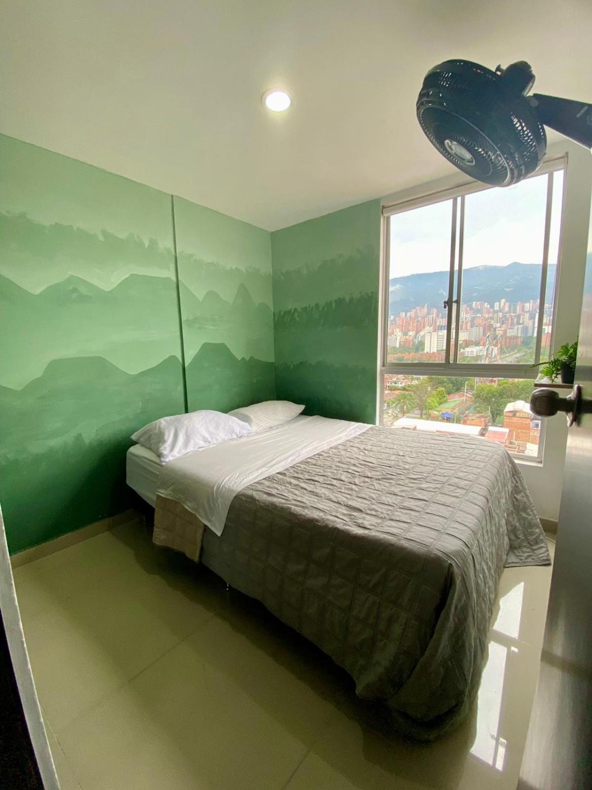 Apartamento 3 habitaciones, vista al Poblado