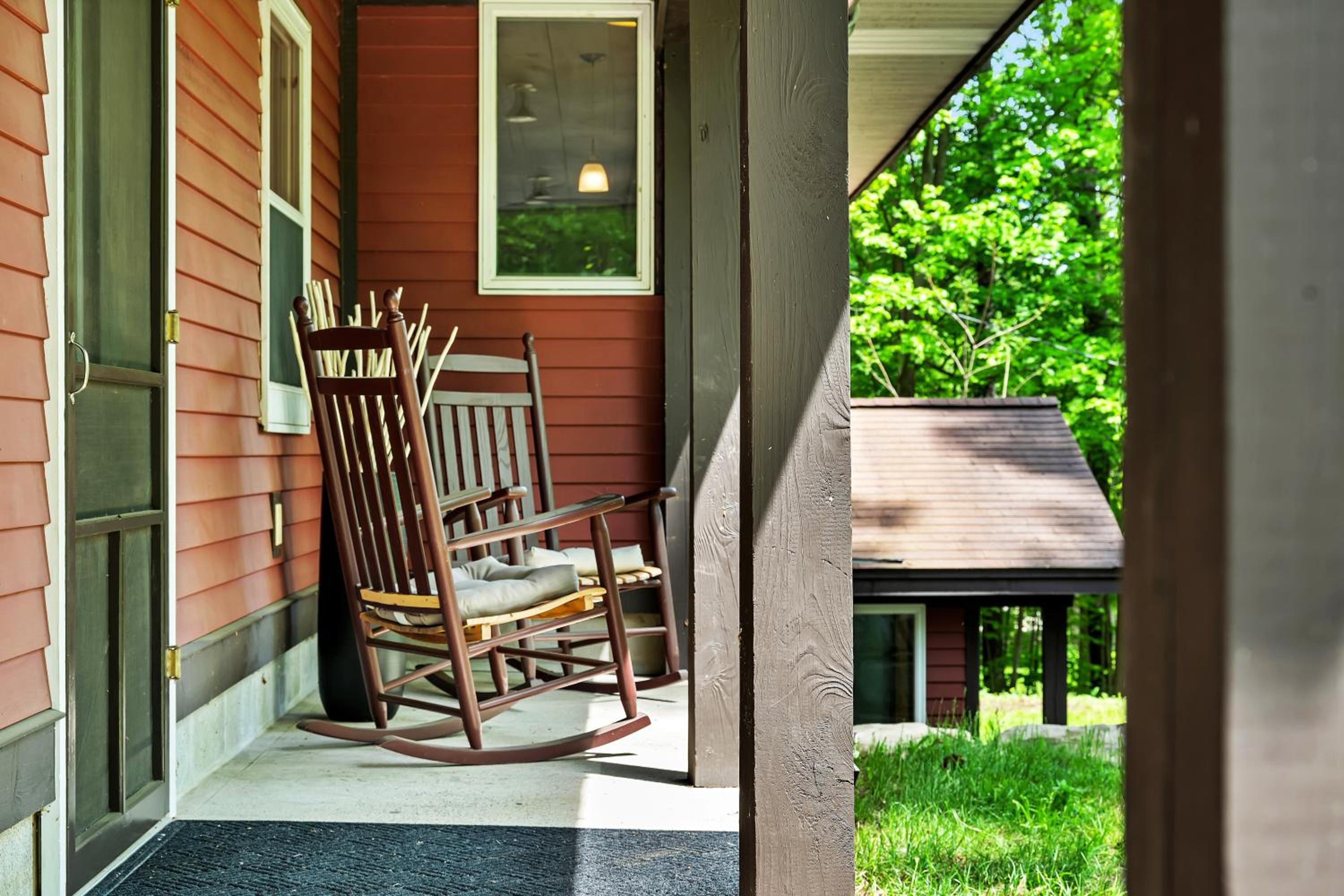 Saratoga Guest House