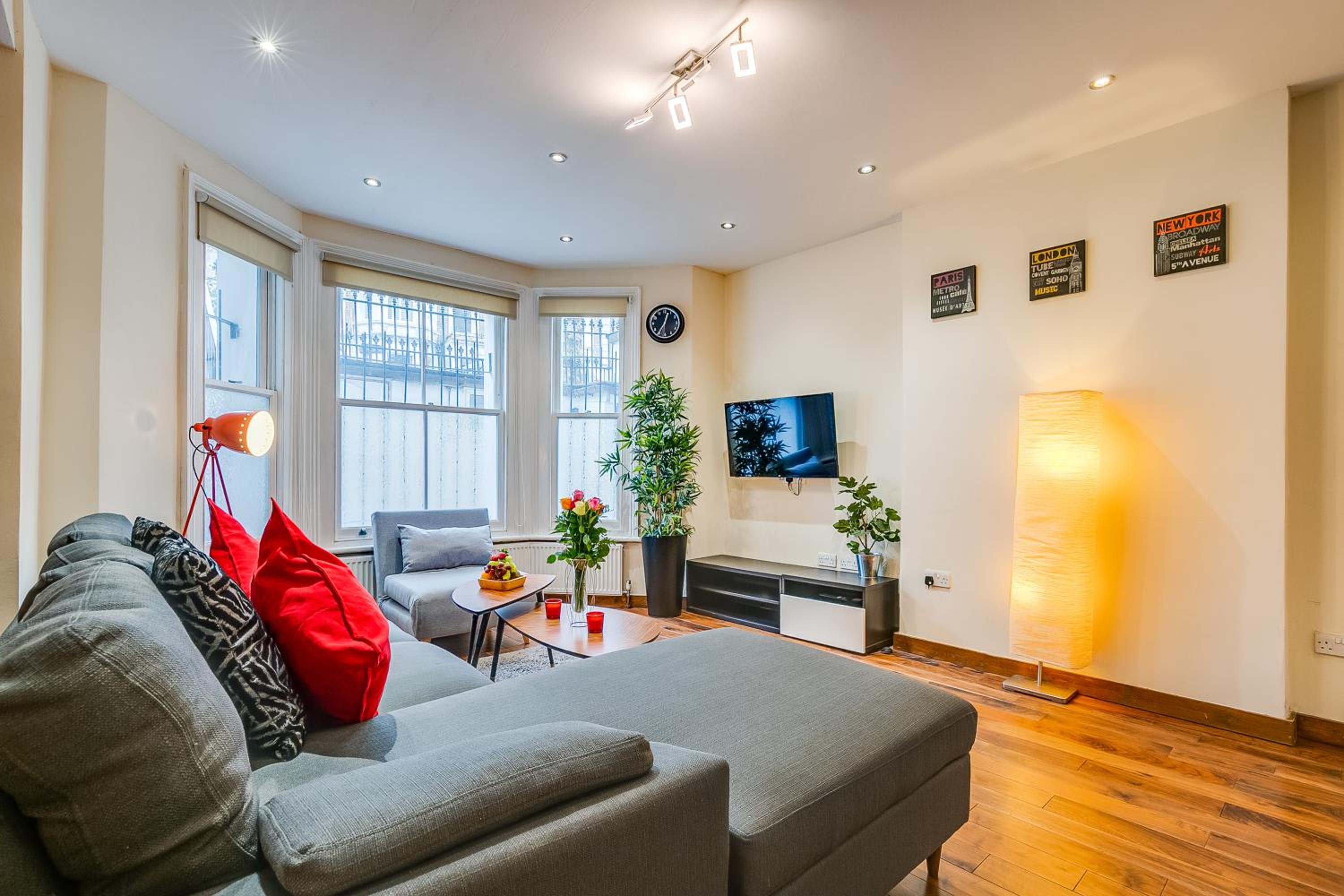 Entire Family Home - 2BD2BTH Central Earl's Court
