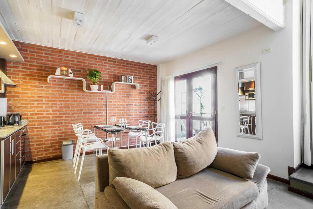 Bright loft with balcony overlooking the square