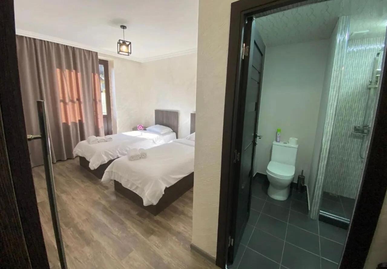By Alikhanyans Guest House