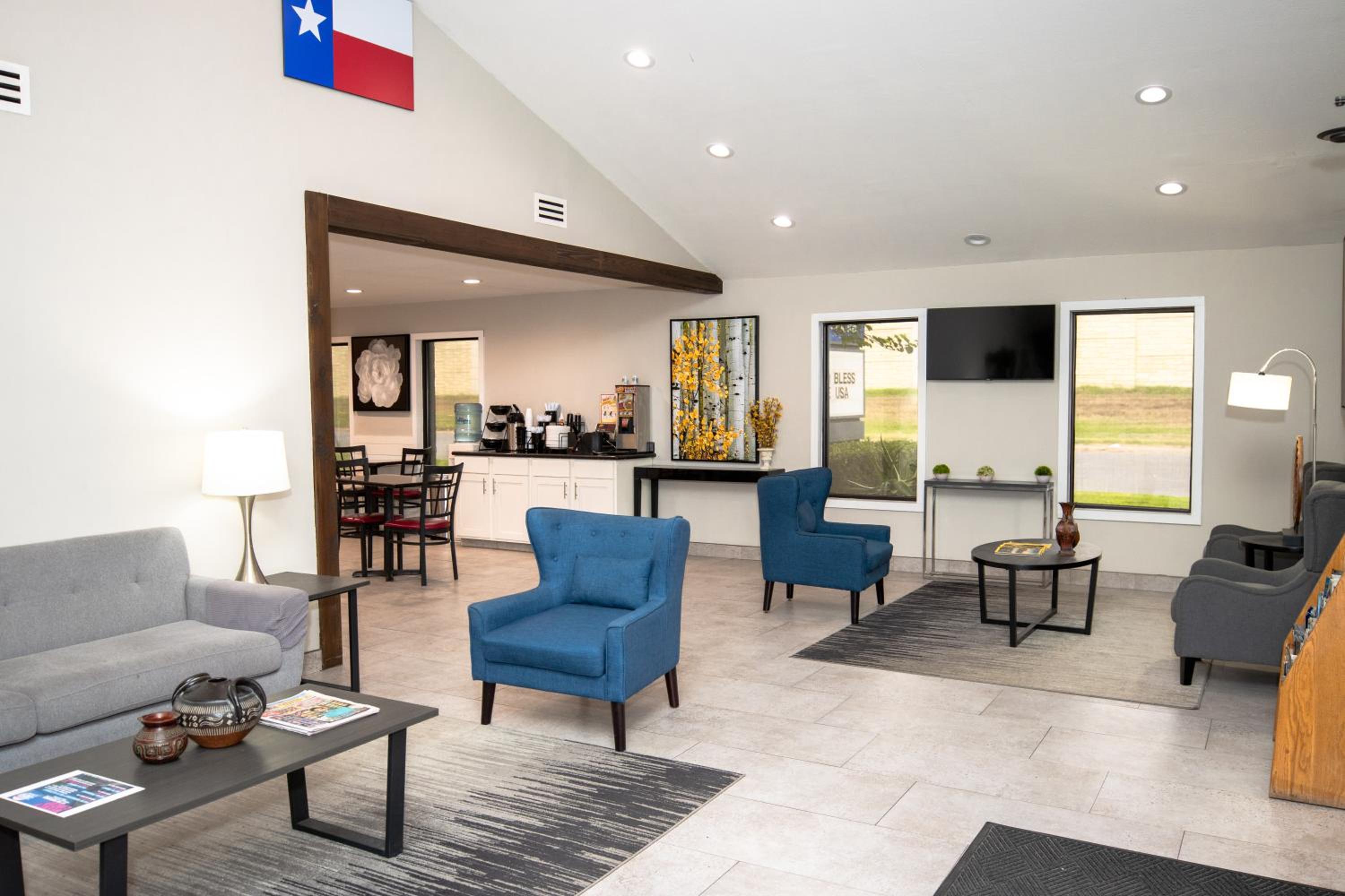 Americas Best Value Inn Harlingen - Property Image 4