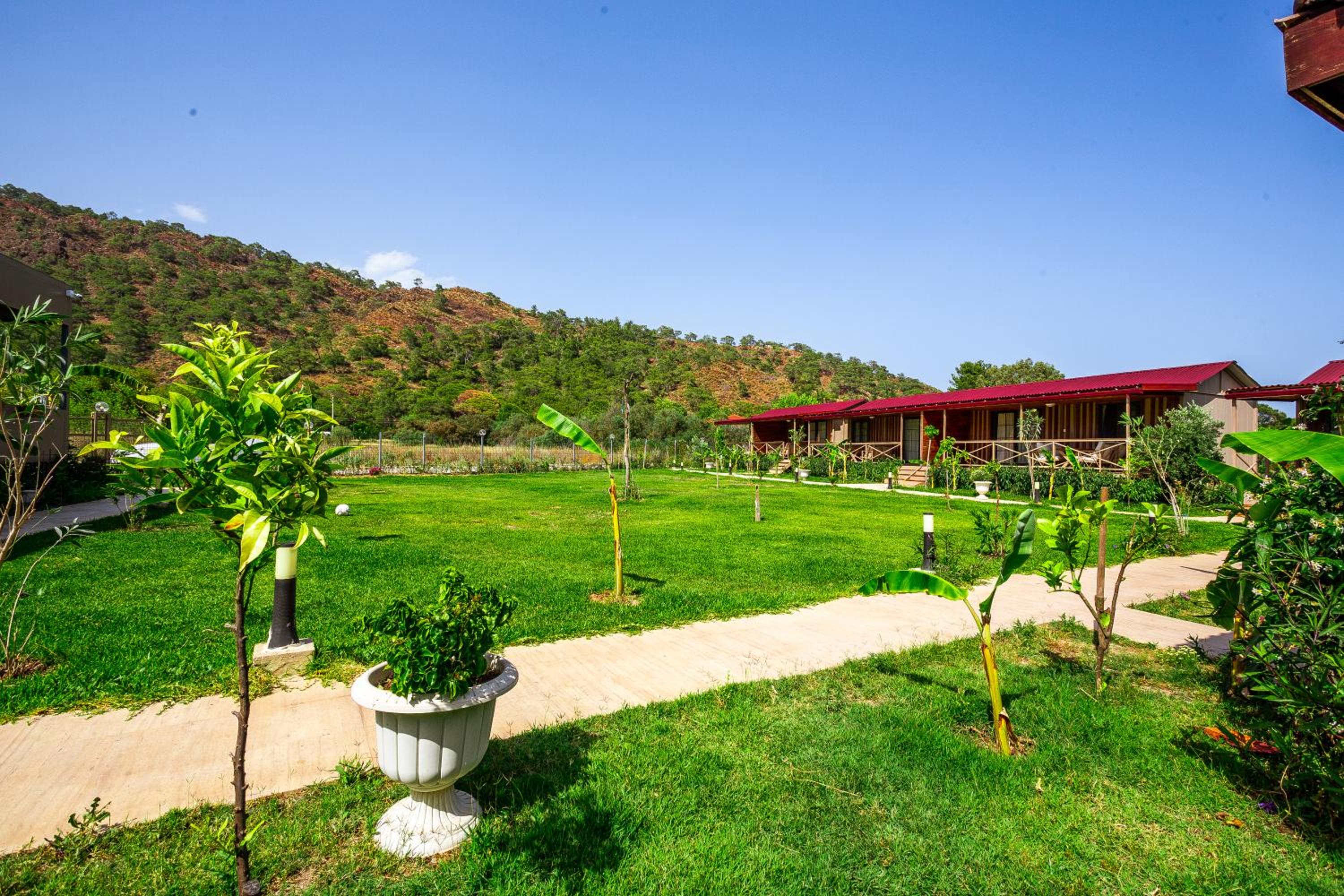 Izgen Bungalows