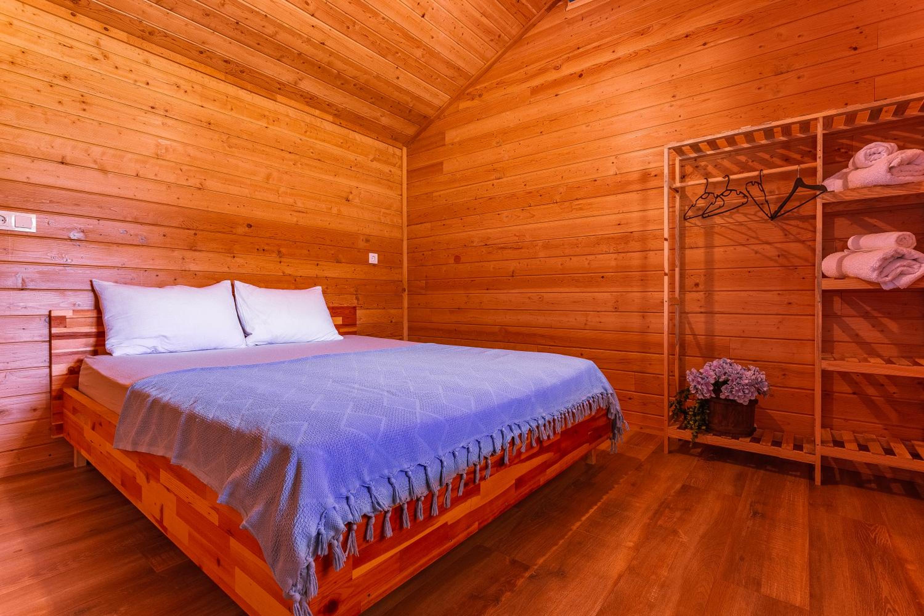 Izgen Bungalows