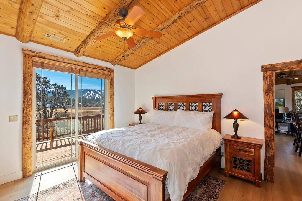 Lakeside Nautical Cabin W Sauna view 2