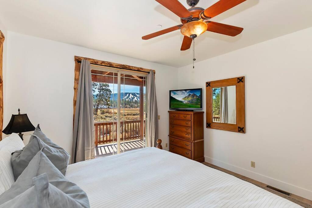 Lakeside Nautical Cabin W Sauna view 3