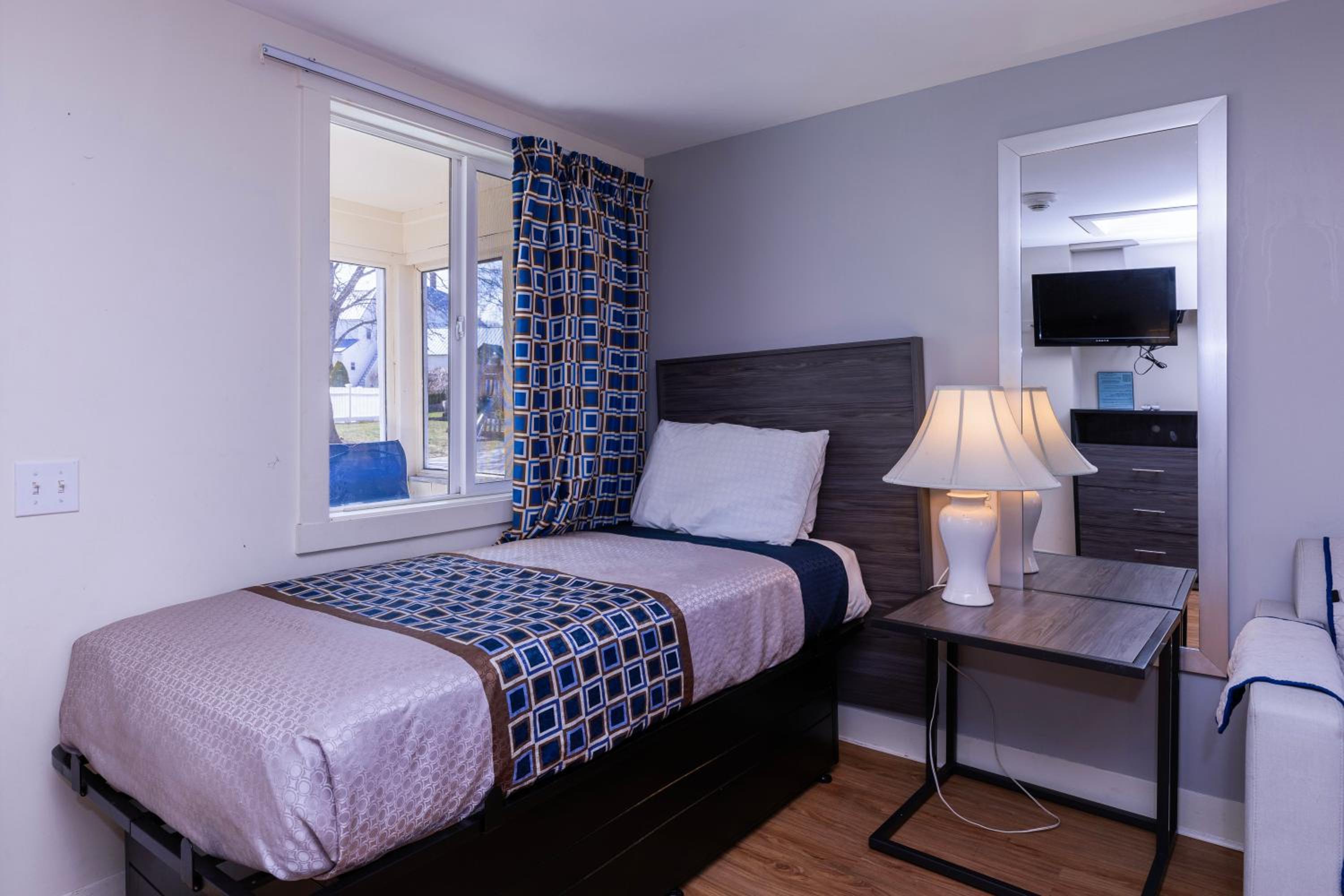 Ne'r Beach Motel