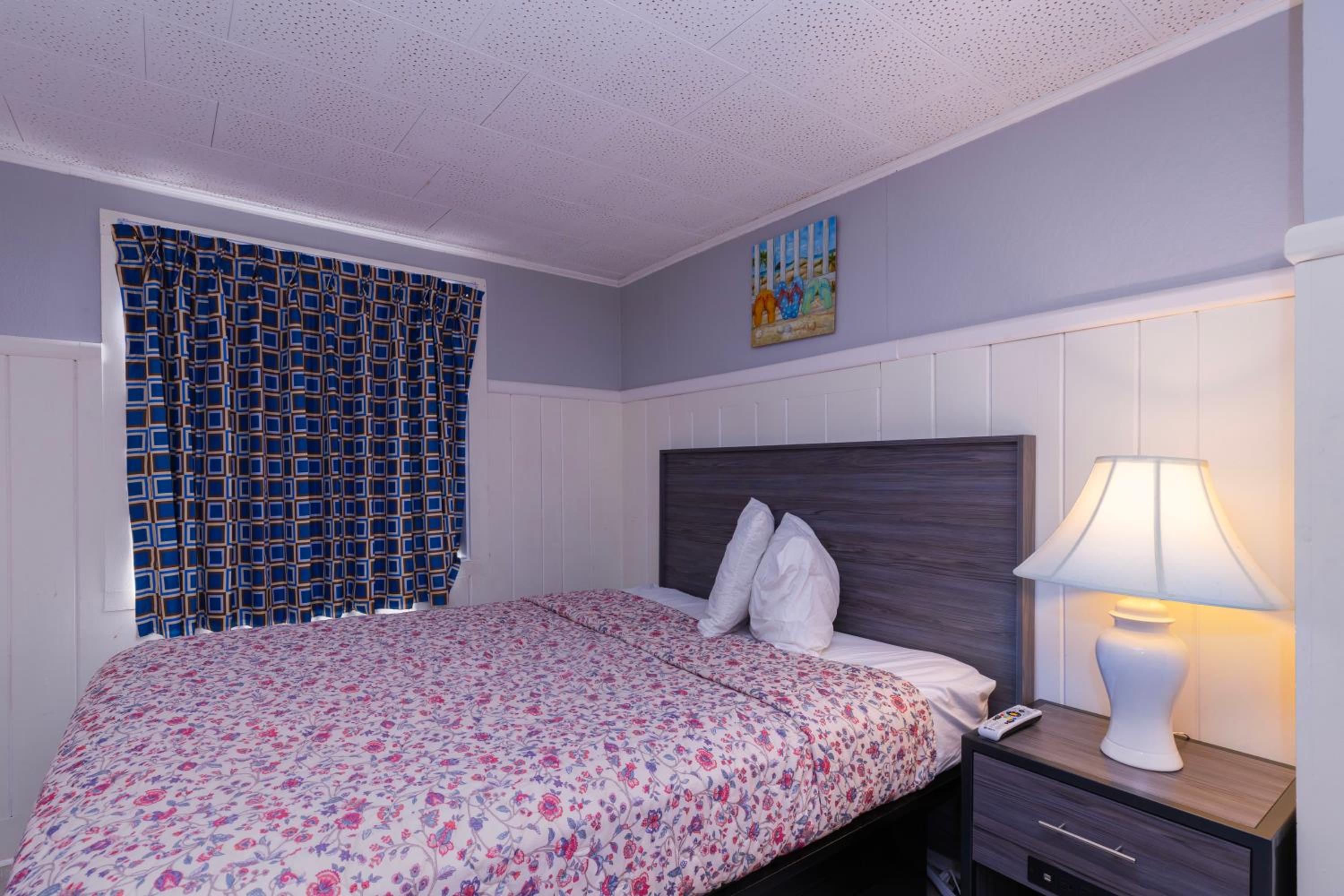 Ne'r Beach Motel