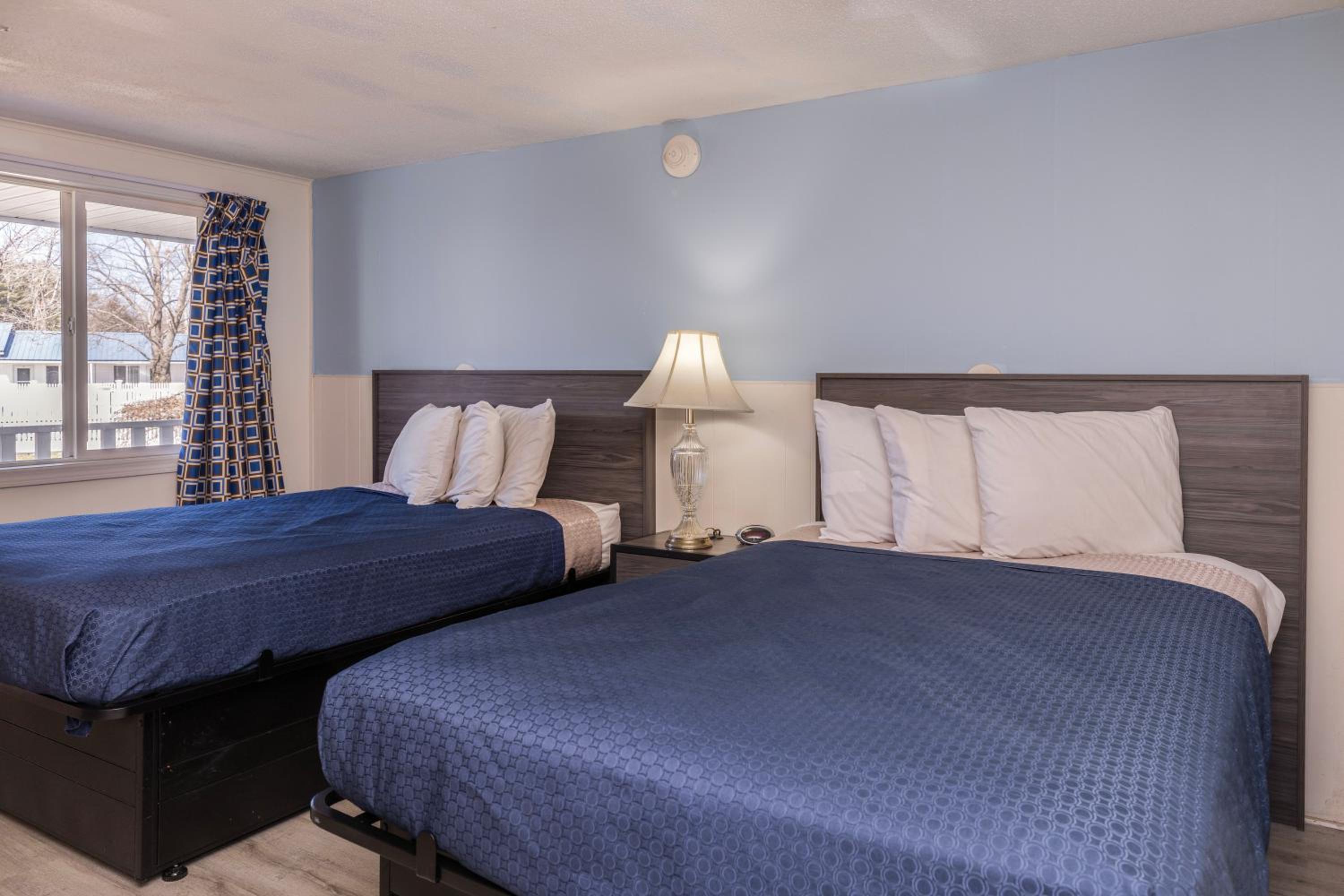 Ne'r Beach Motel