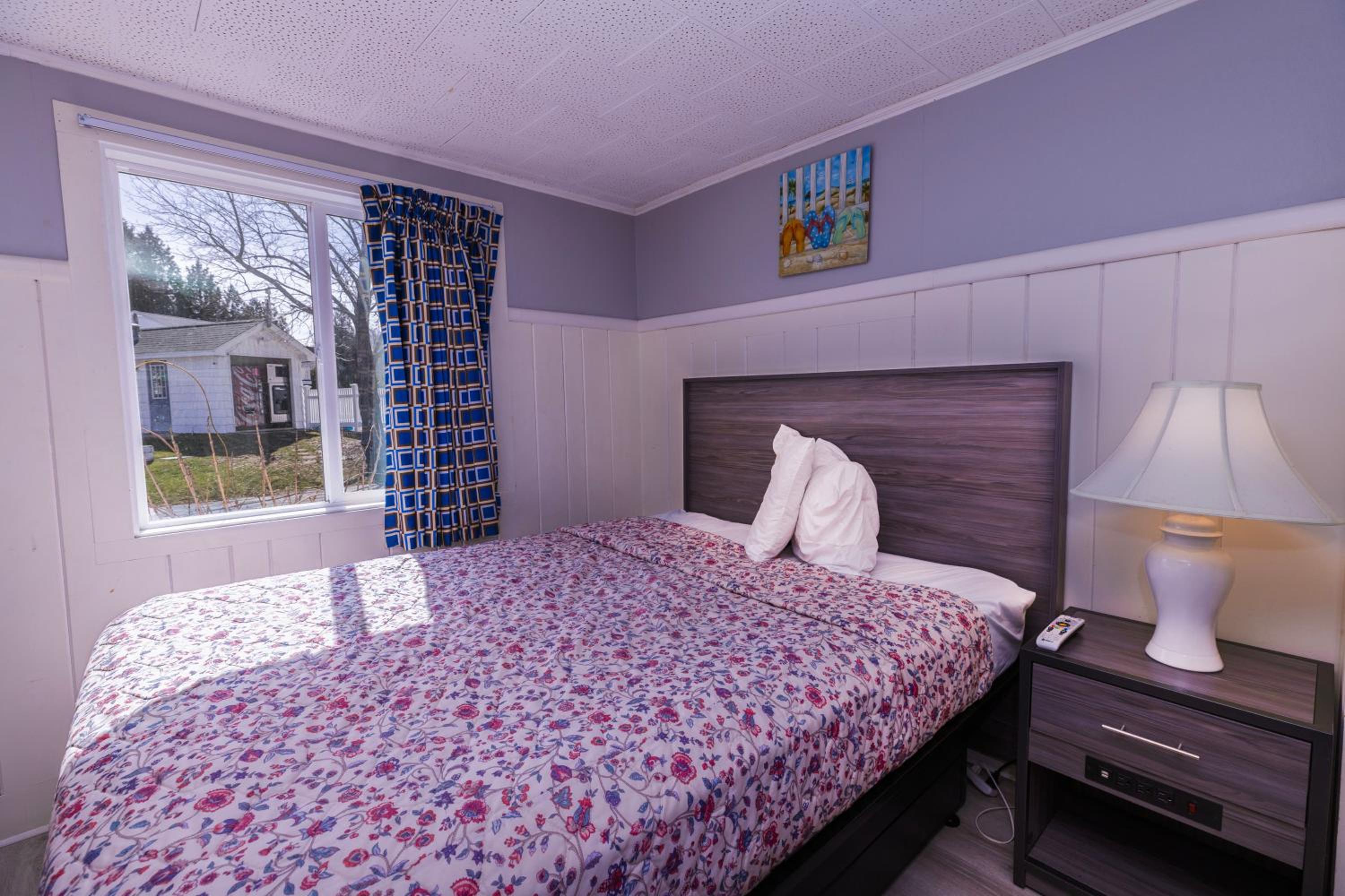 Ne'r Beach Motel