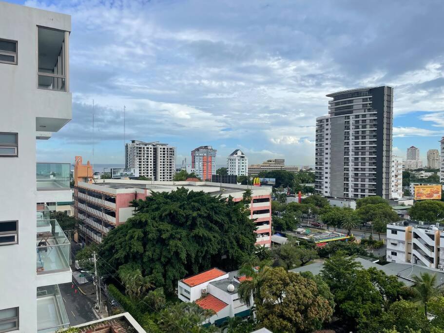 Premium RoyalSuite 3BDR Pool - GYM -Saune-SPA view 3