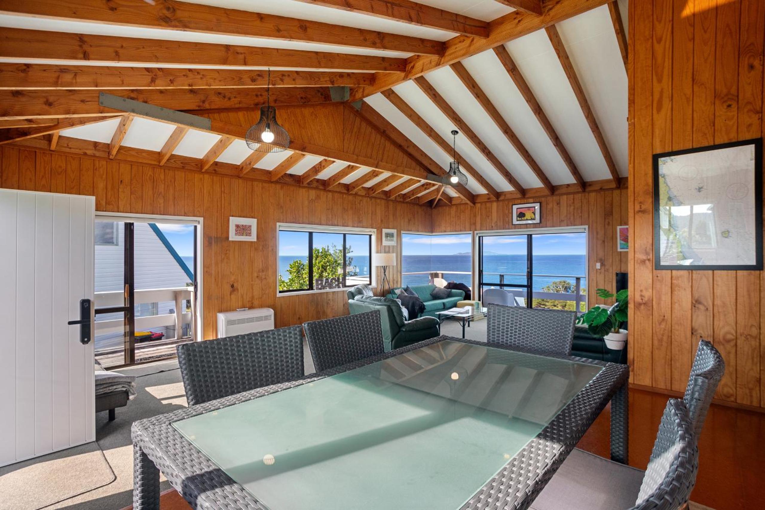 Mayor Magic - Onemana Holiday Home view 5