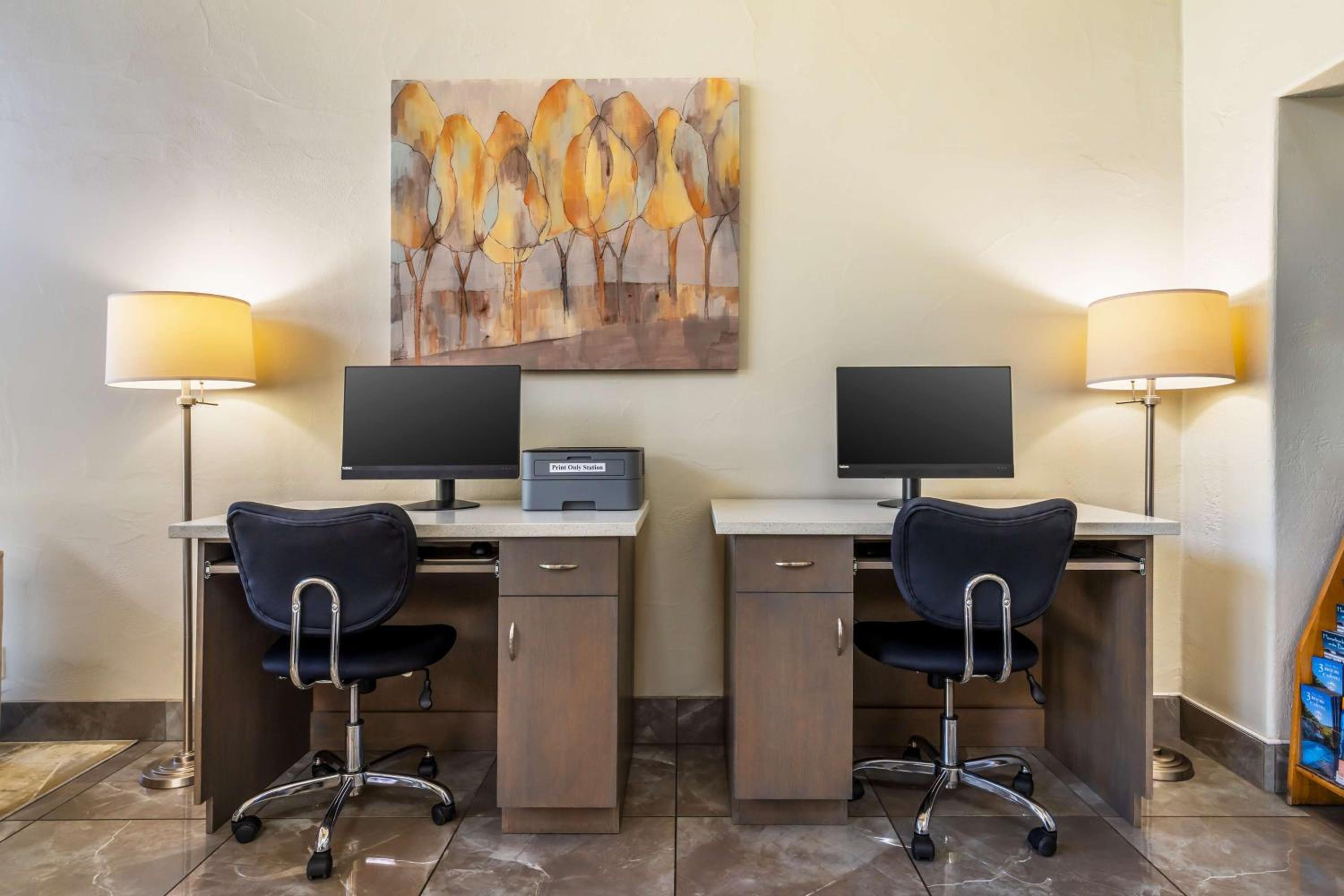 Best Western Plus Inn Scotts Valley