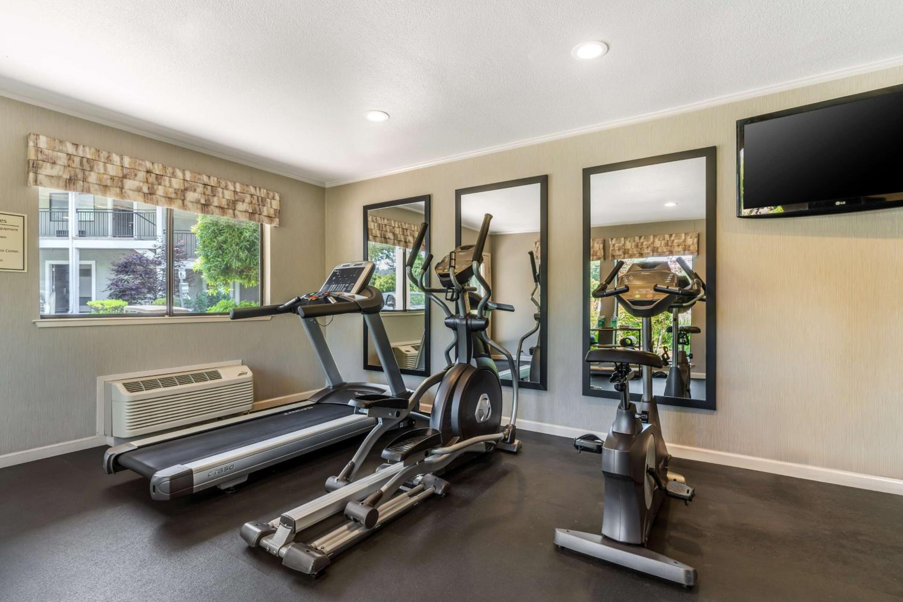 Best Western Plus Inn Scotts Valley