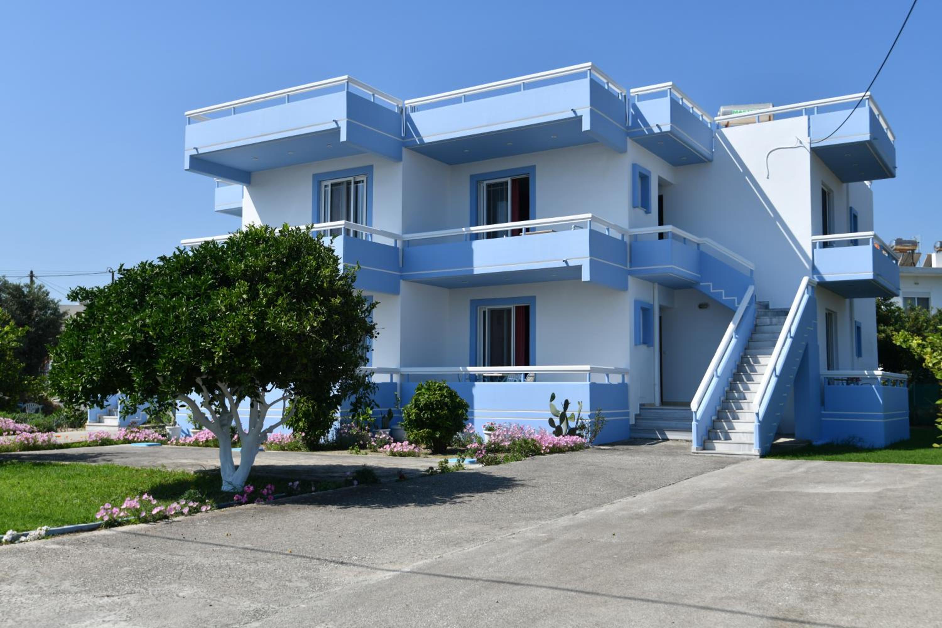 Blue Serenity Apartment 5 view 3