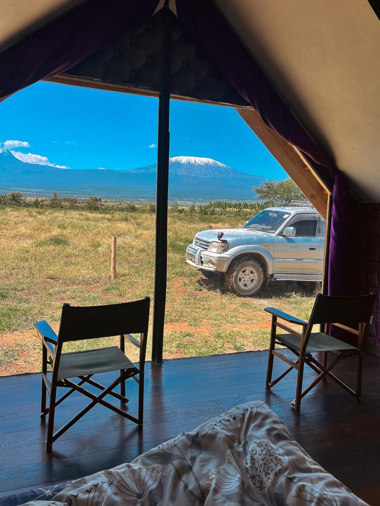 Amboseli Glass Cabin