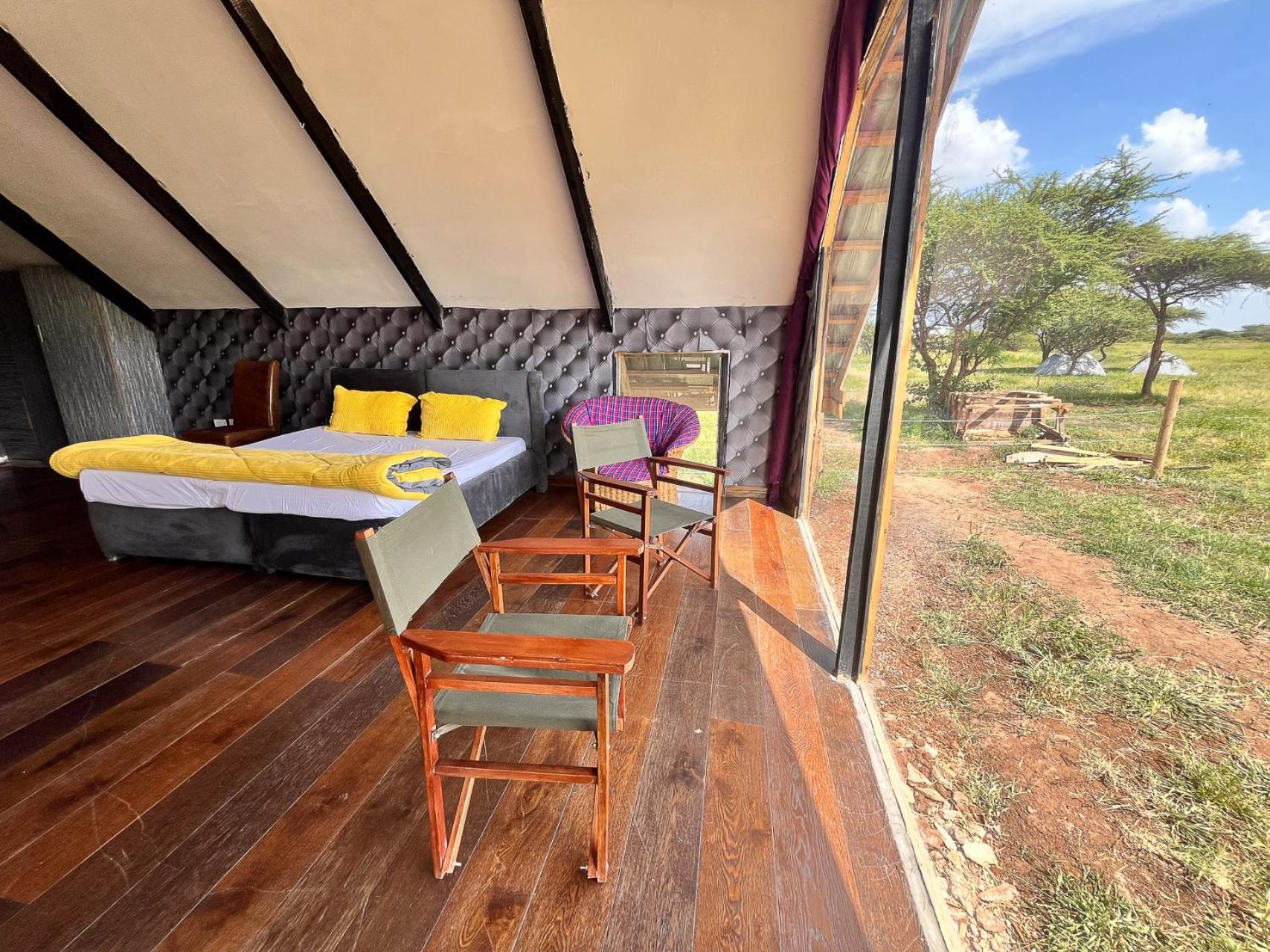 Amboseli Glass Cabin