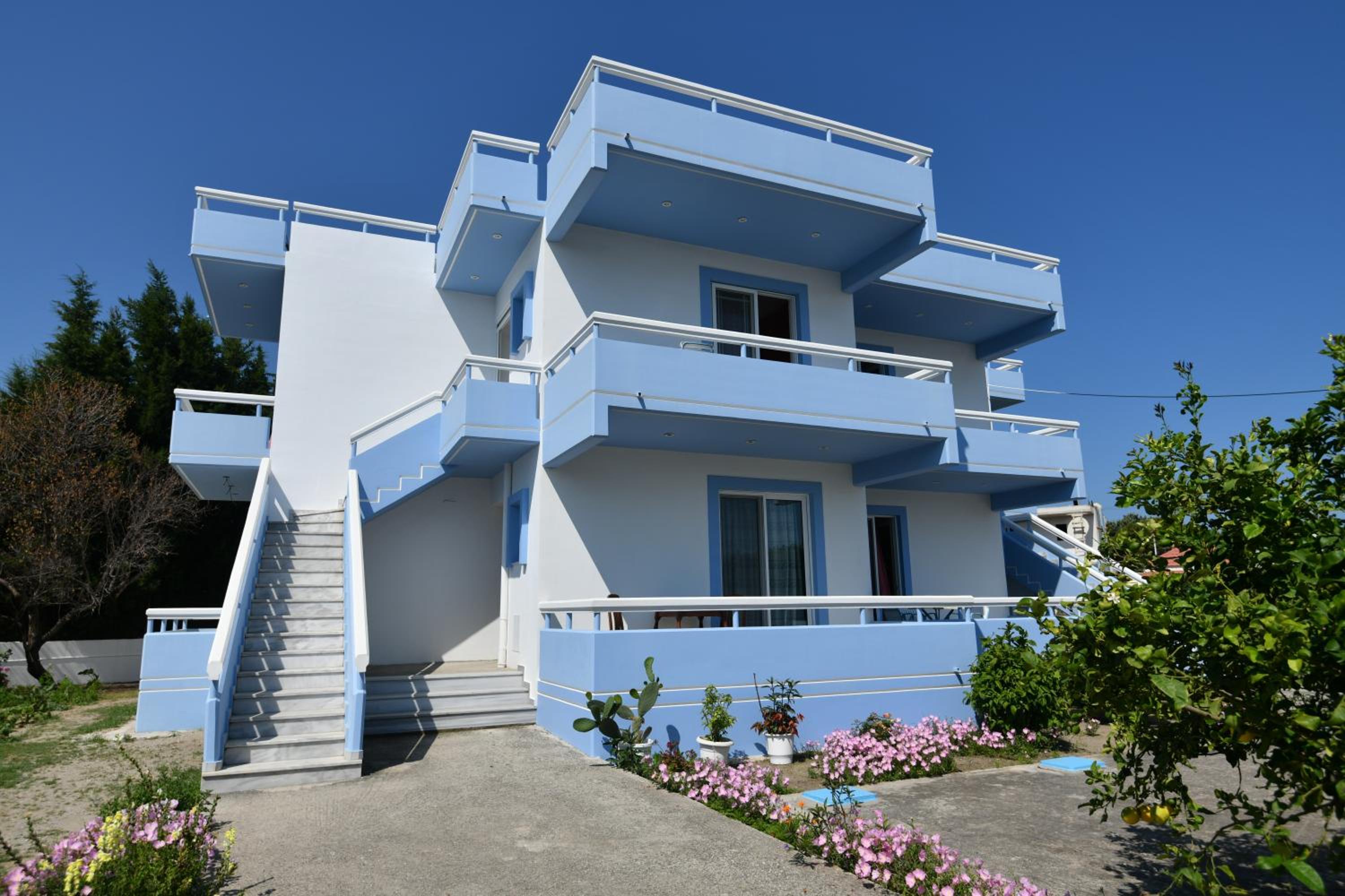 Blue Serenity Apartment 6 view 5