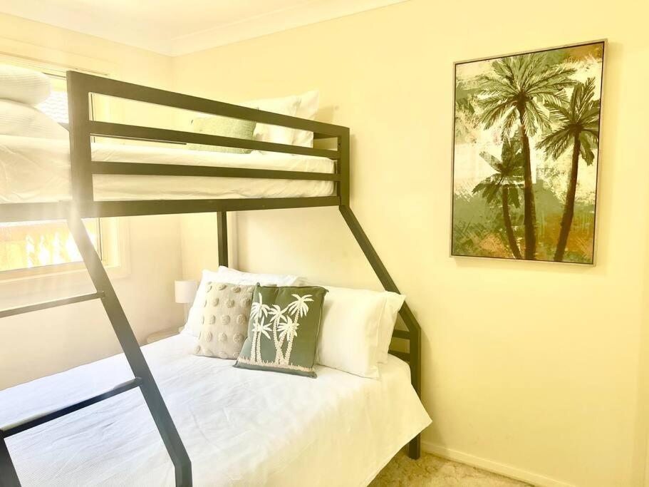 FantaSea In Ettalong Beach - 700m to the Beach