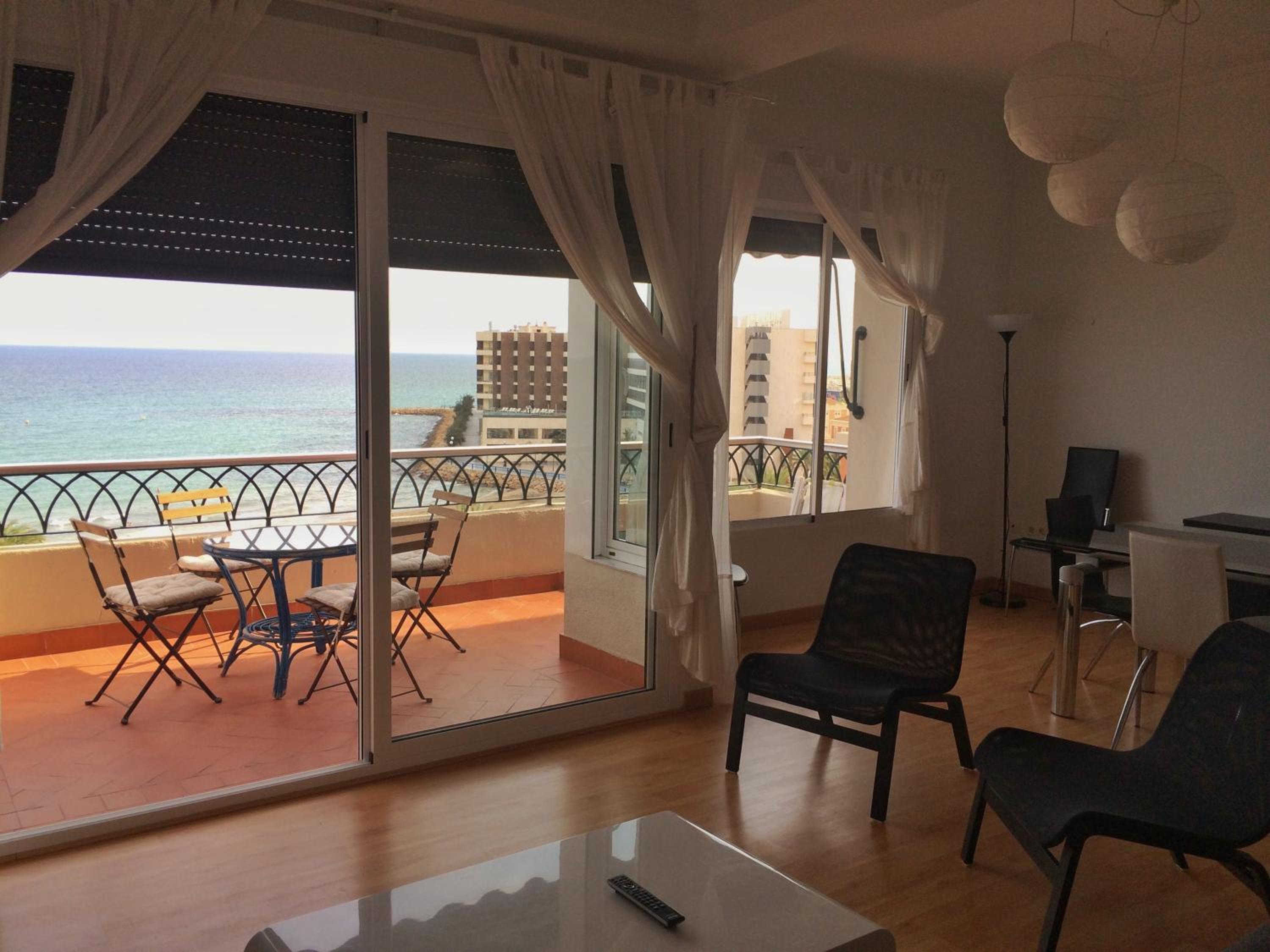 Apartamentos Bahía Alicante view 5