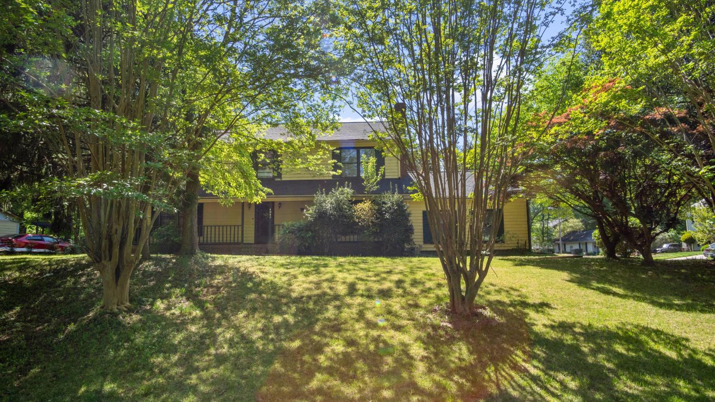 Hotel 4bd Contemporary Home With Bbq, Game Room