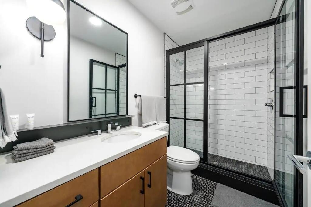 Mercantile industrial loft! view 2