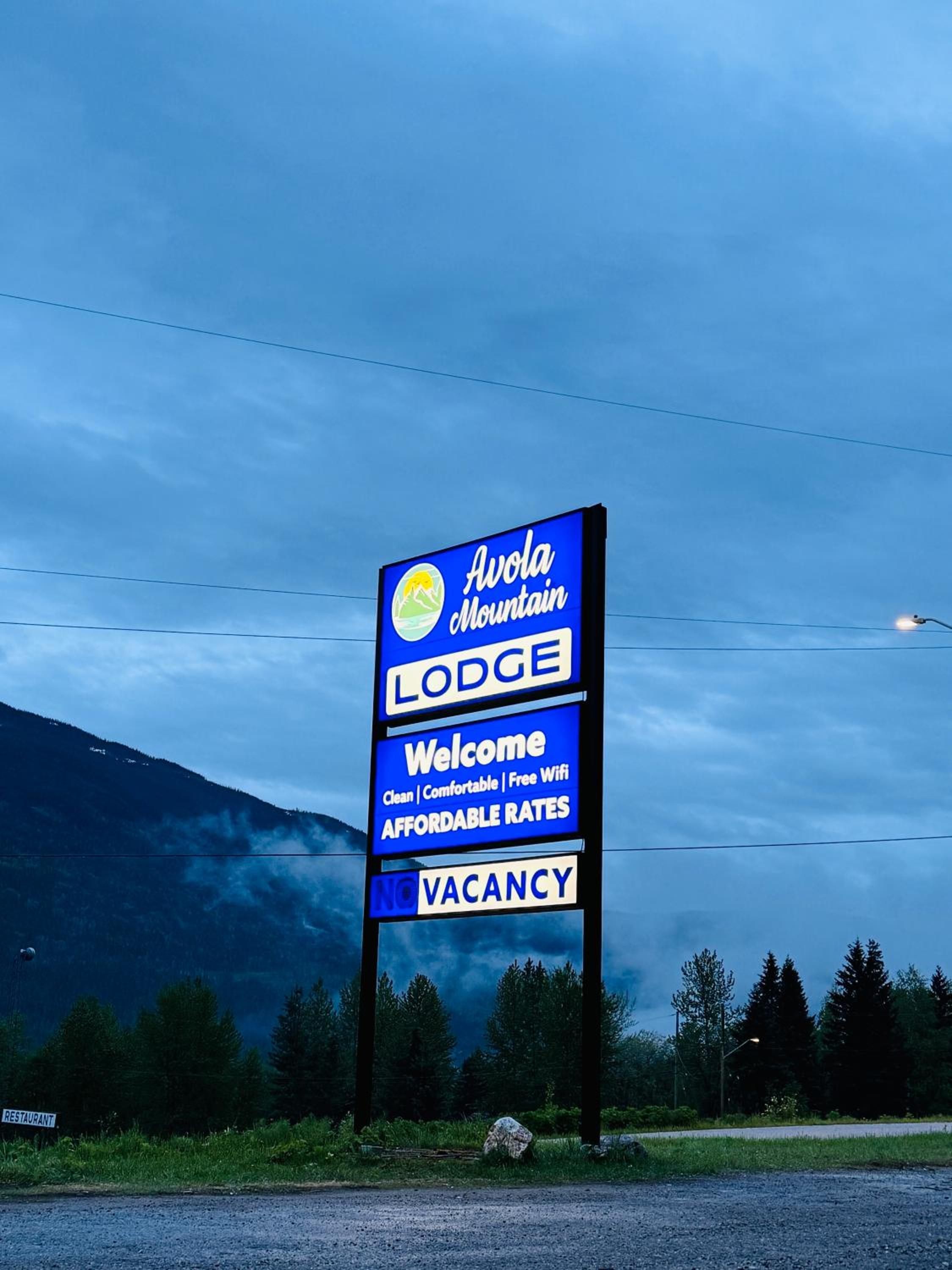 Avola Mountain Lodge