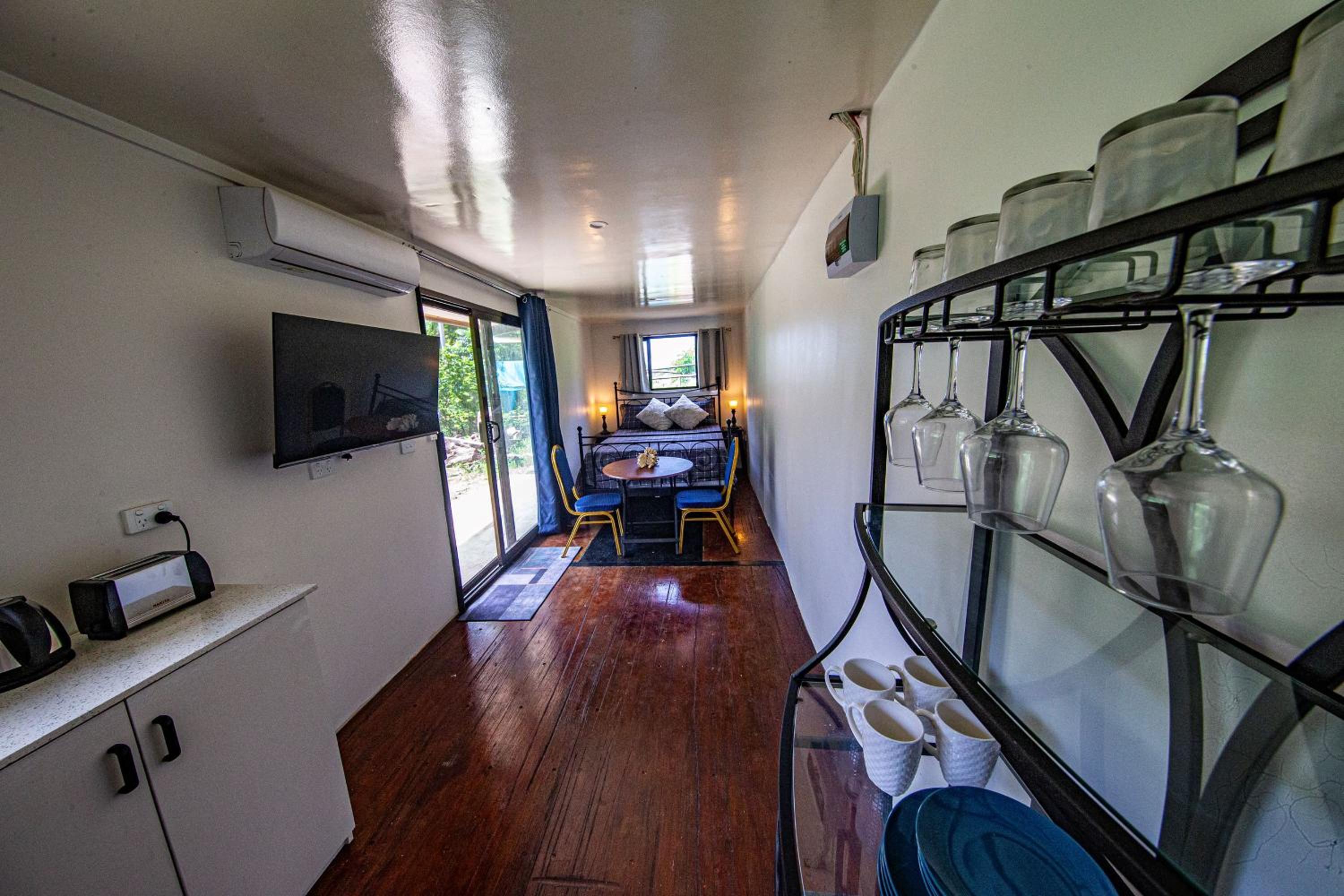 MAUI CREEK BURES Tiny home by the creek! - view 4