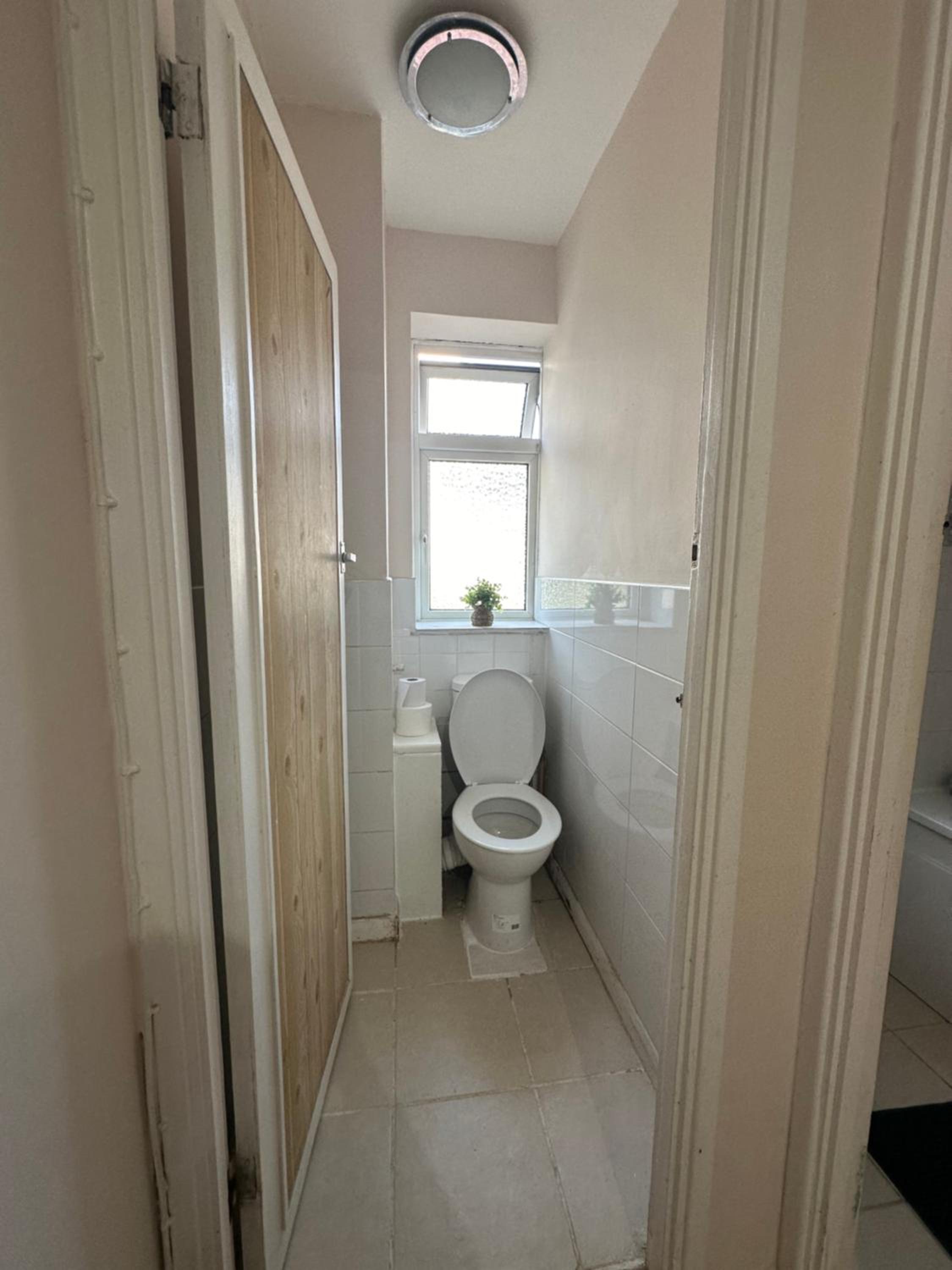 Lovely 4 bed flat in Kingston Town