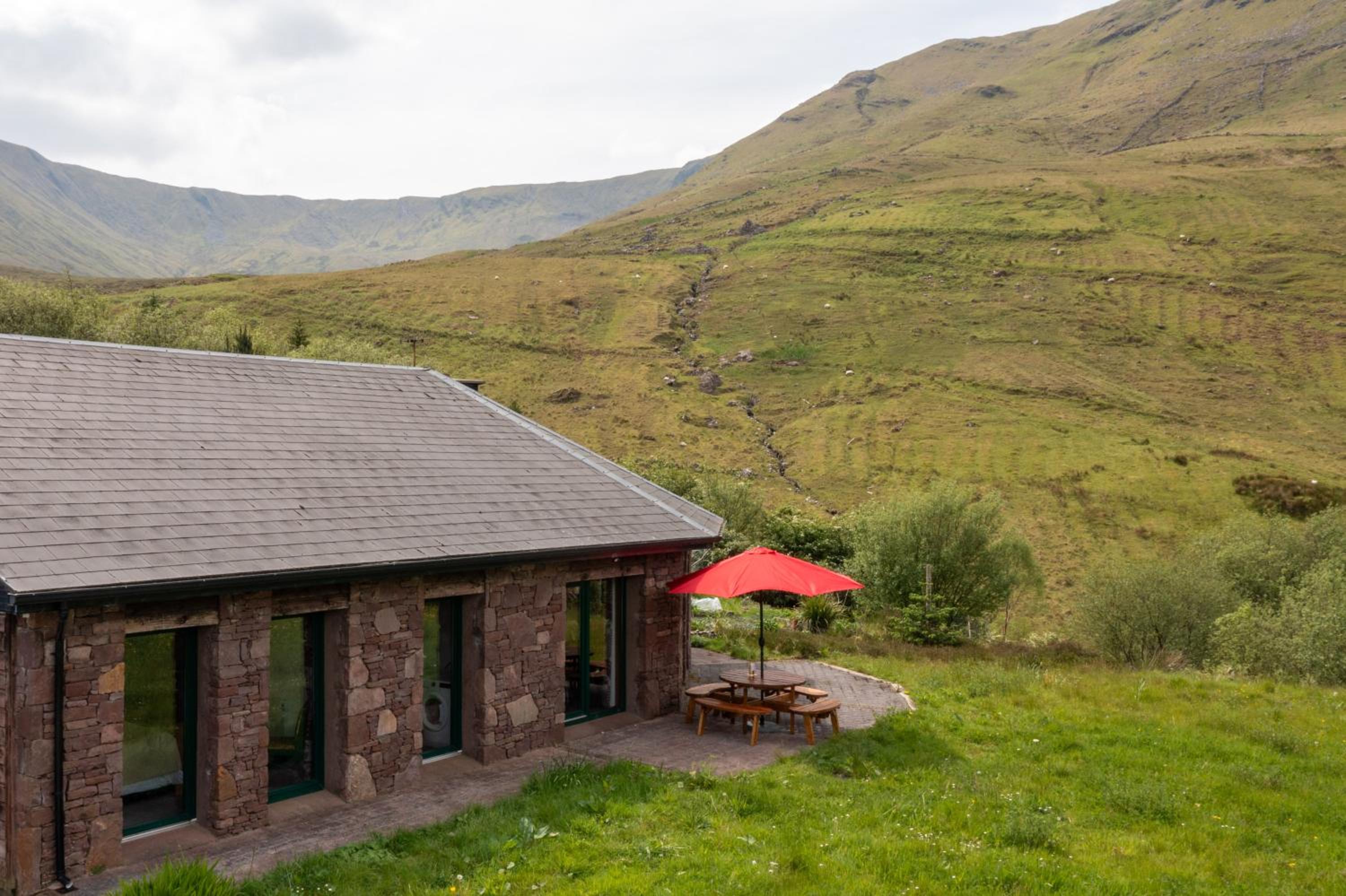 Heather Lodge with Sea and Mountain Views view 3