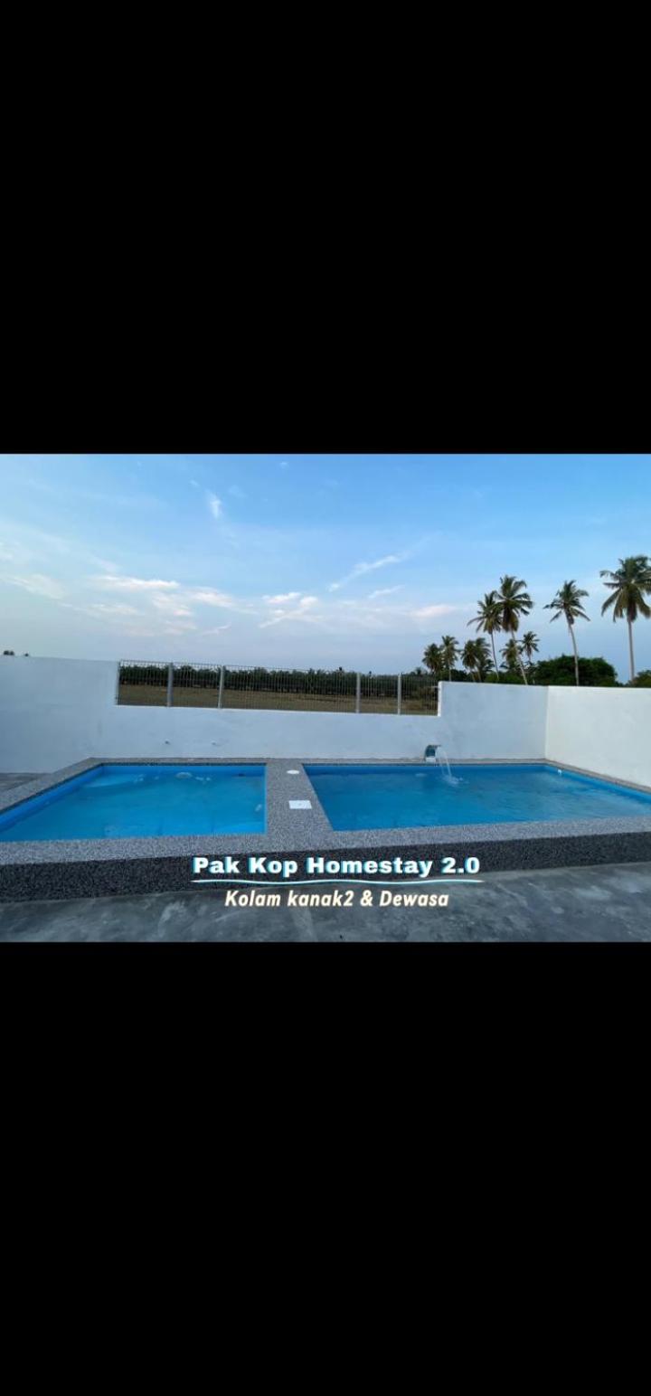 ISLAMIC Pak Kop Homestay with private pool 2 photo 6