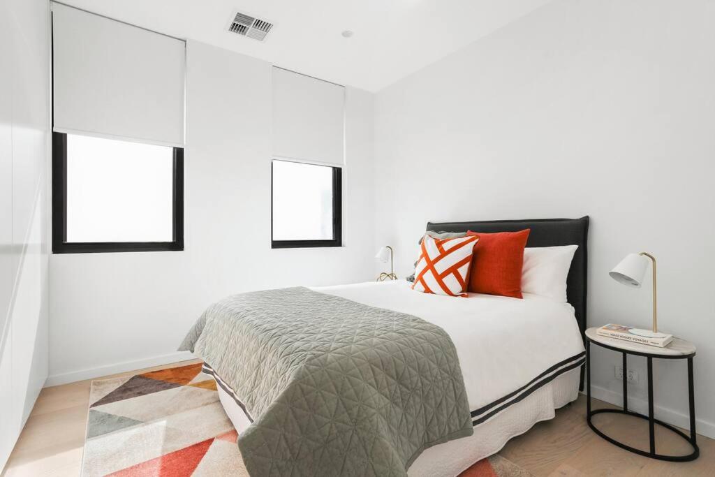 Luxury NEW 5BDRM Oasis with Heated Pool