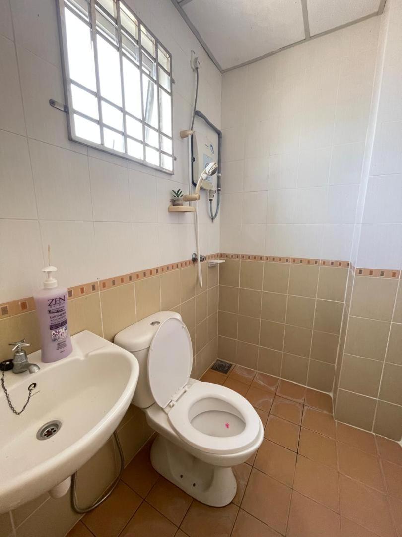 pelangi mall homestay