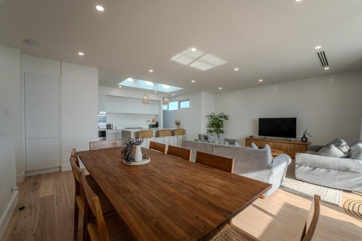 Ocean Pearl, Entire Home on the Esplanade