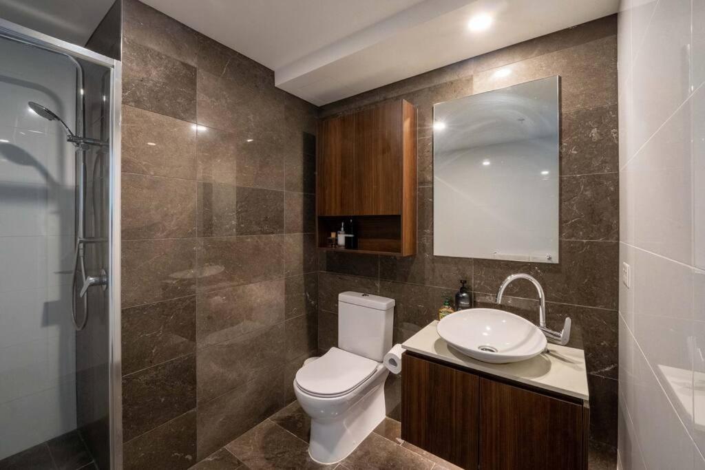 Brisbane Vacations - Want to live amongst the clouds? - Property Image 11