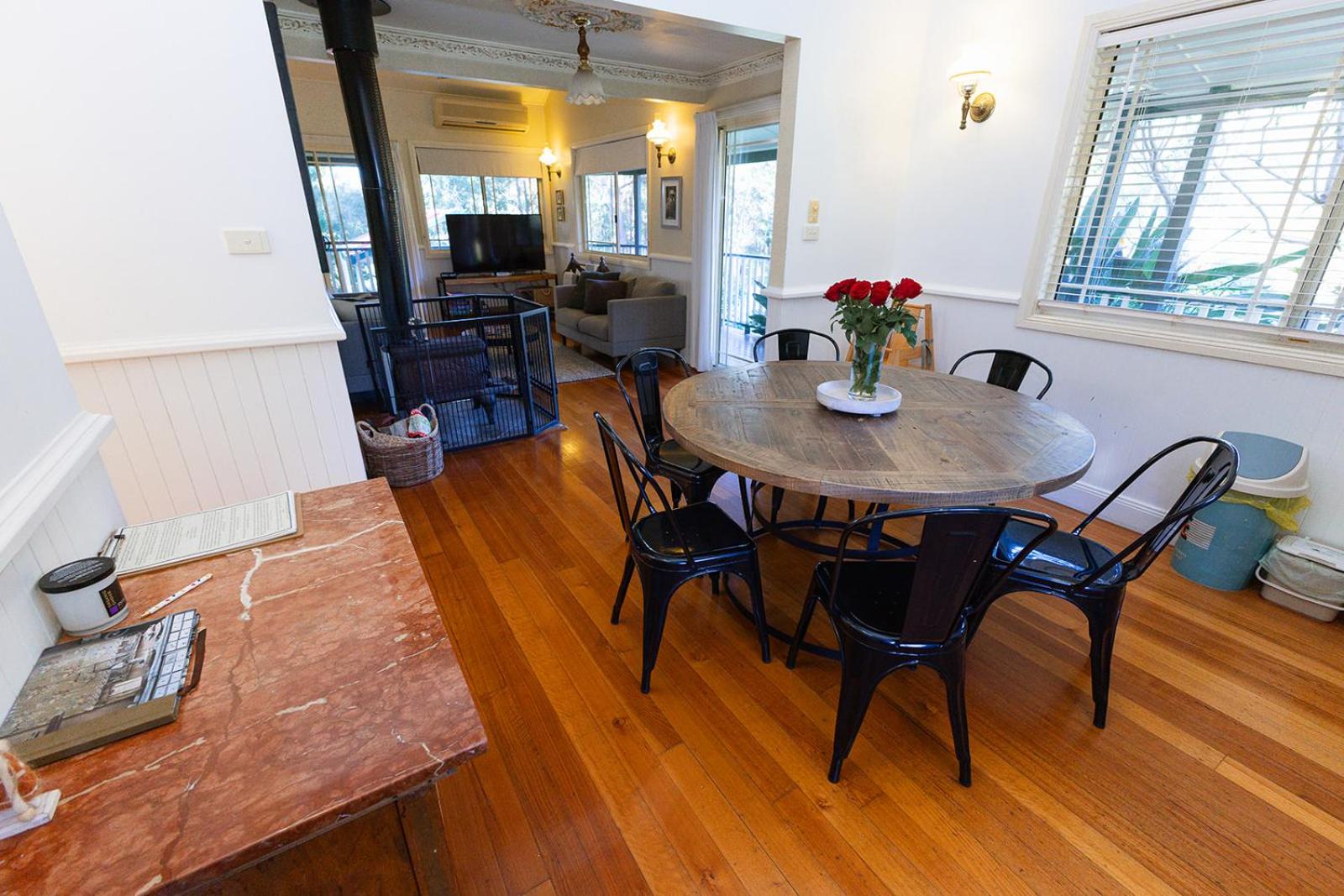 Telegraph Retreat Cottages