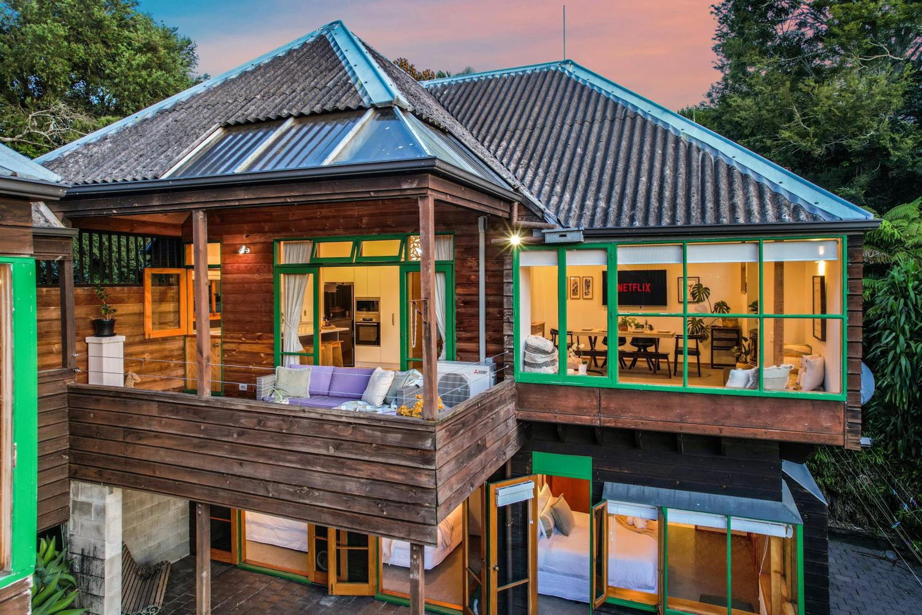Tree Top Retreat in Central City - By KOSH BNB view 4