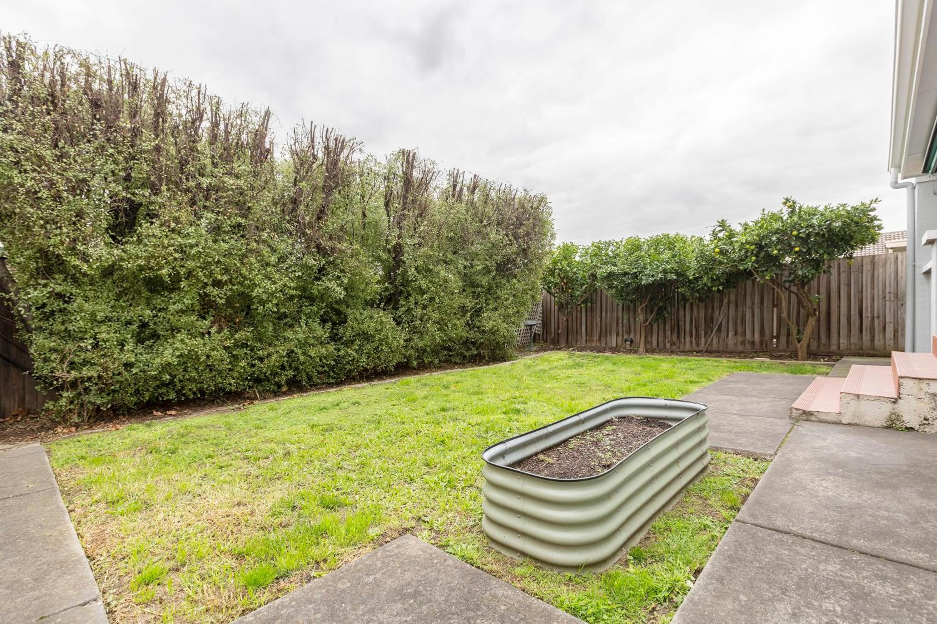 VAQUAY El Karnak In Brunswick West