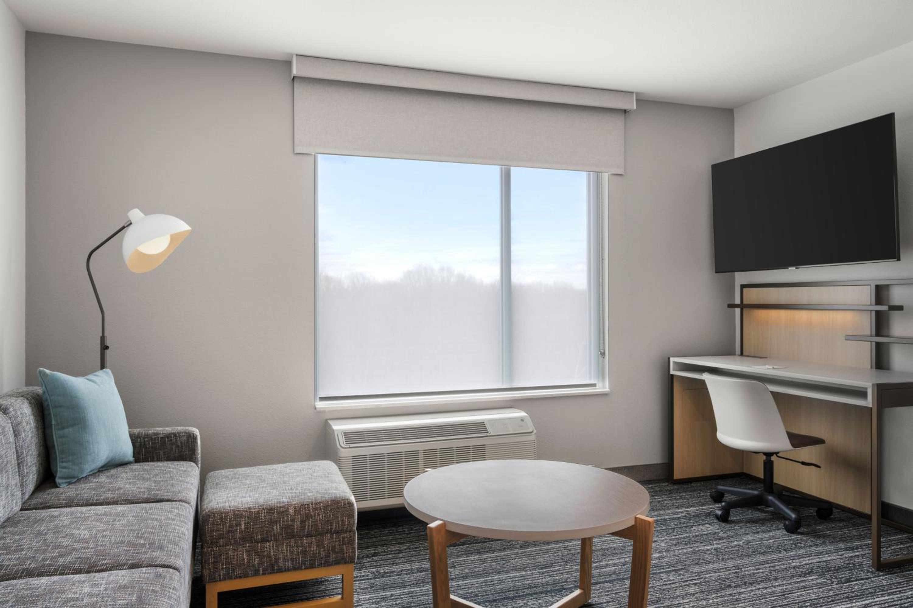 TownePlace Suites by Marriott Wentzville view 3
